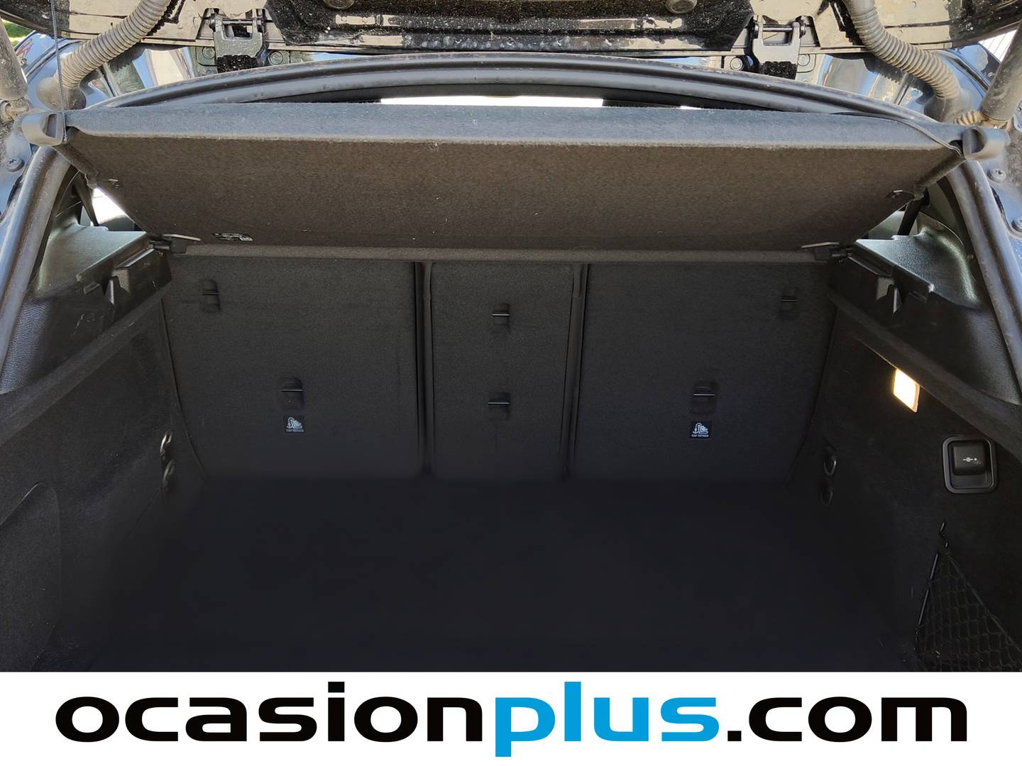 Fotos maletero BMW X2 BMW X2 sDrive18i (136 CV)