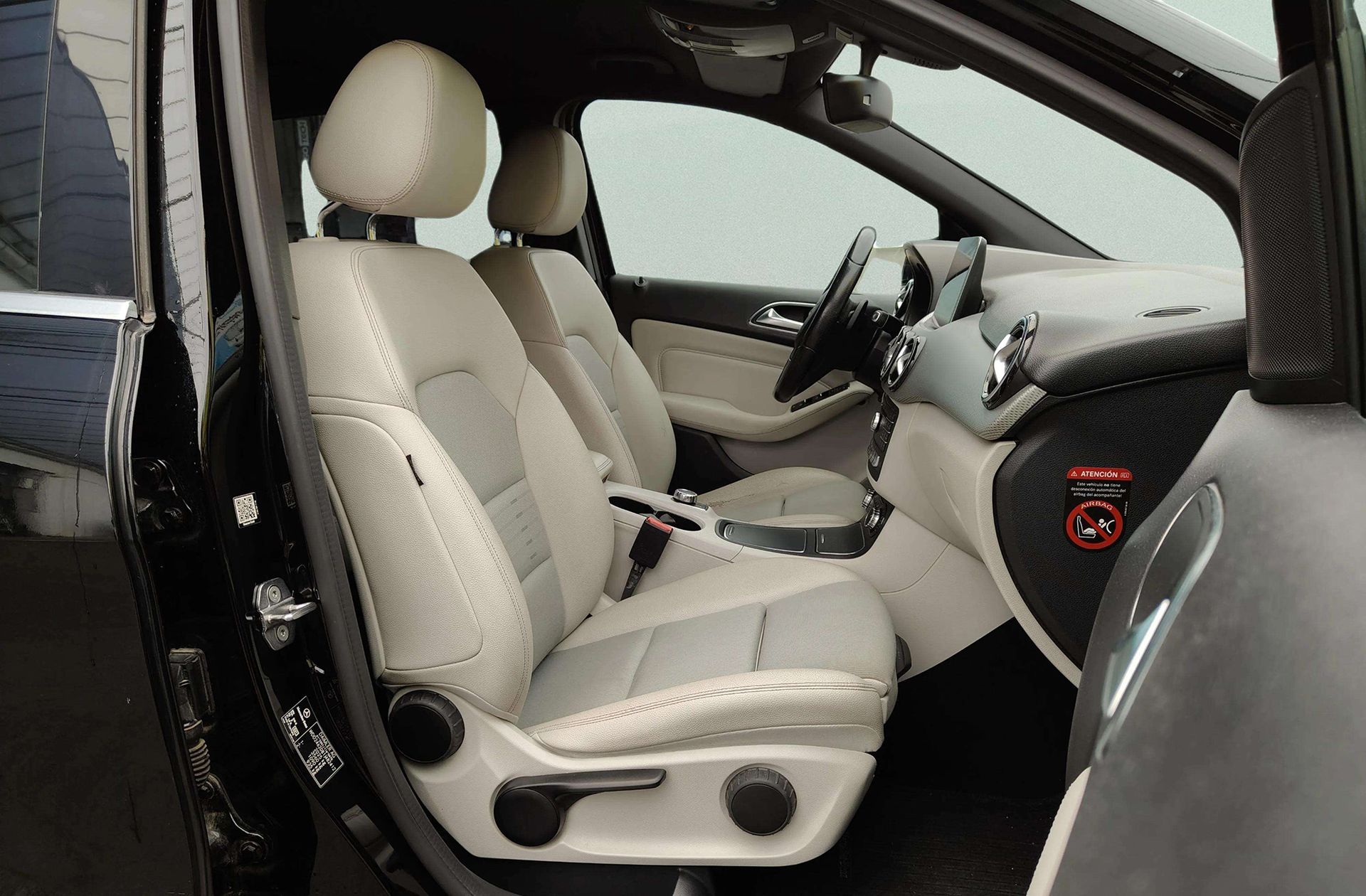 Mercedes-Benz Clase B 200 d - foto 16