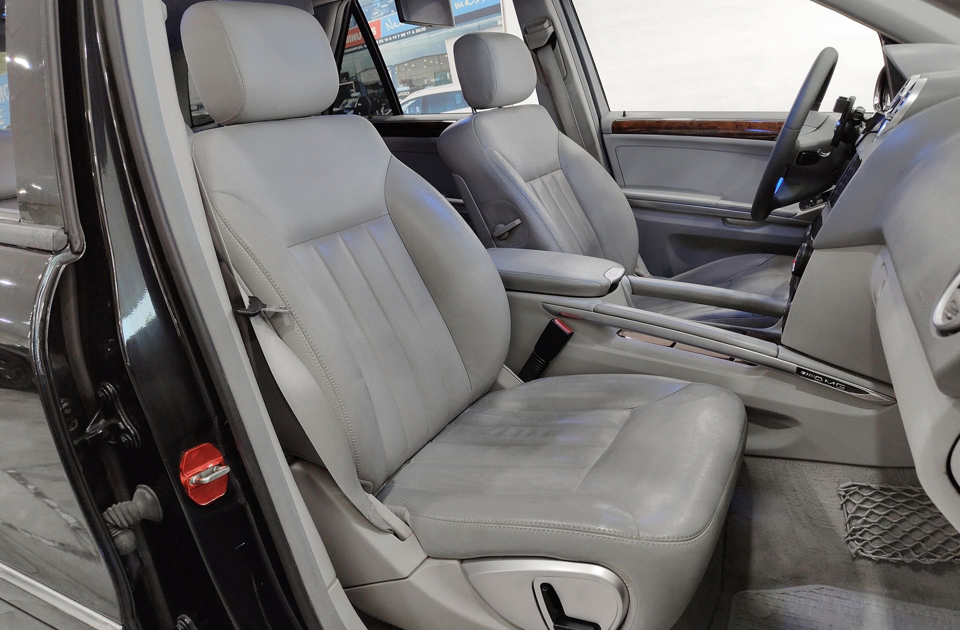 Mercedes-Benz Clase M ML 350 - foto 19