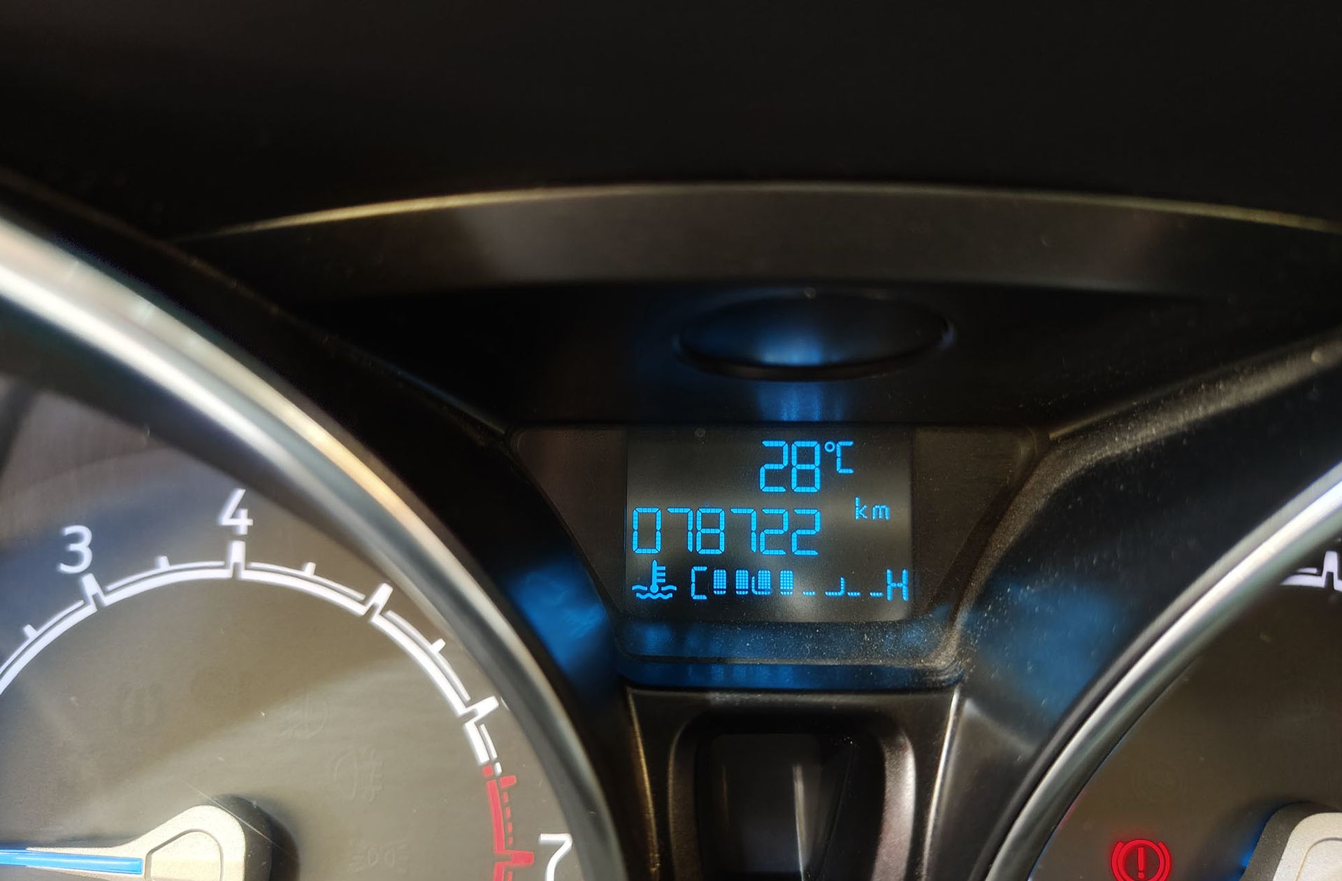 Ford EcoSport 1.0 EcoBoost Trend - foto 9