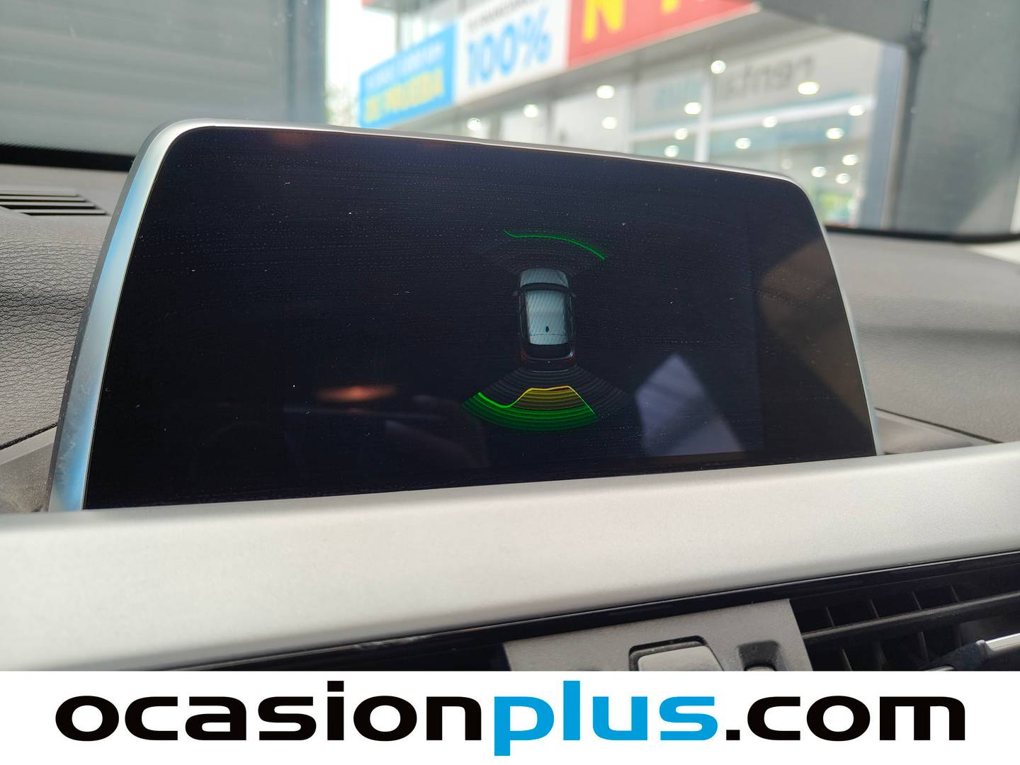 Equipamiento del BMW X1 BMW X1 sDrive18d Business (150 CV)