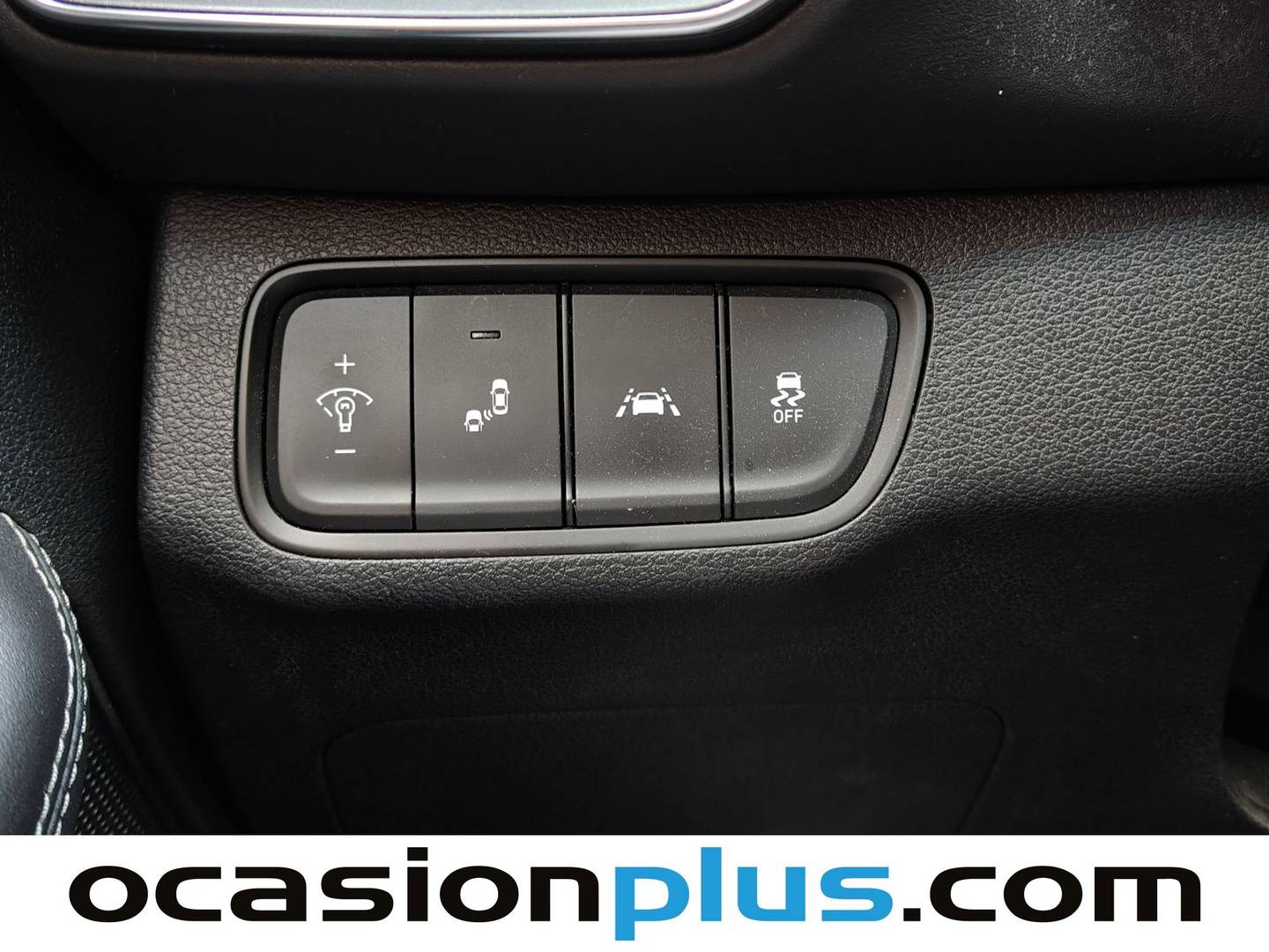 Foto Hyundai Santa Fe Hyundai Santa Fe 2.2 CRDI Tecno SR 4x2 Auto (200 CV) 7 Plazas