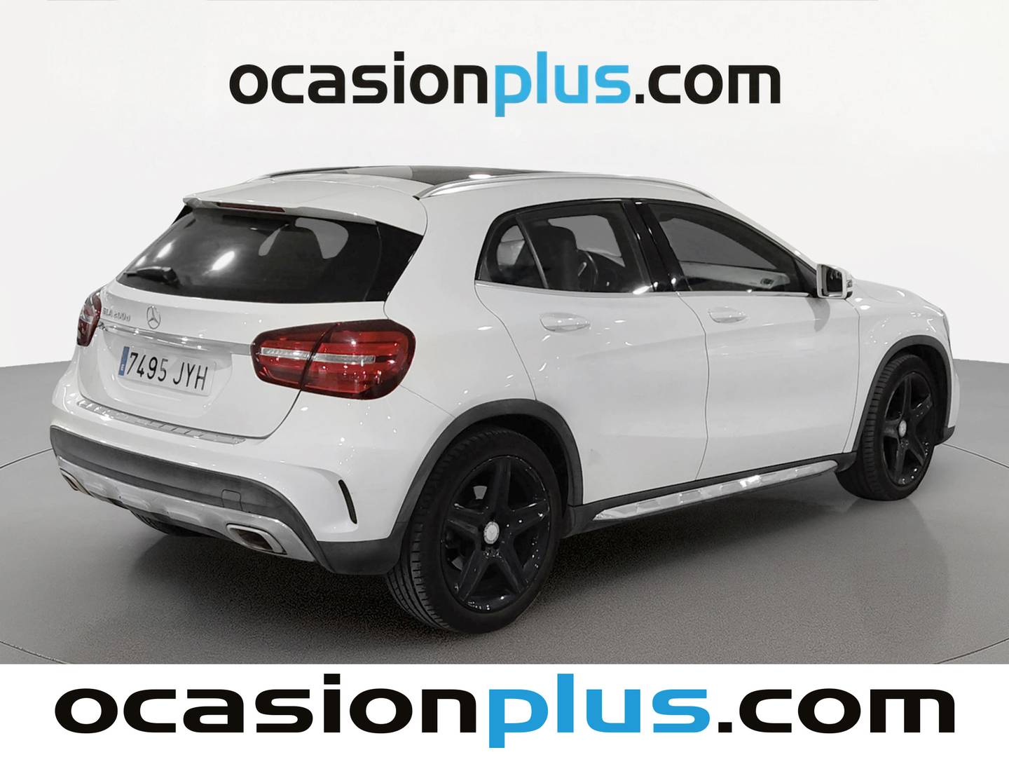 Foto trasera Mercedes GLA Mercedes GLA 200 d (136 CV) Pack AMG derecha