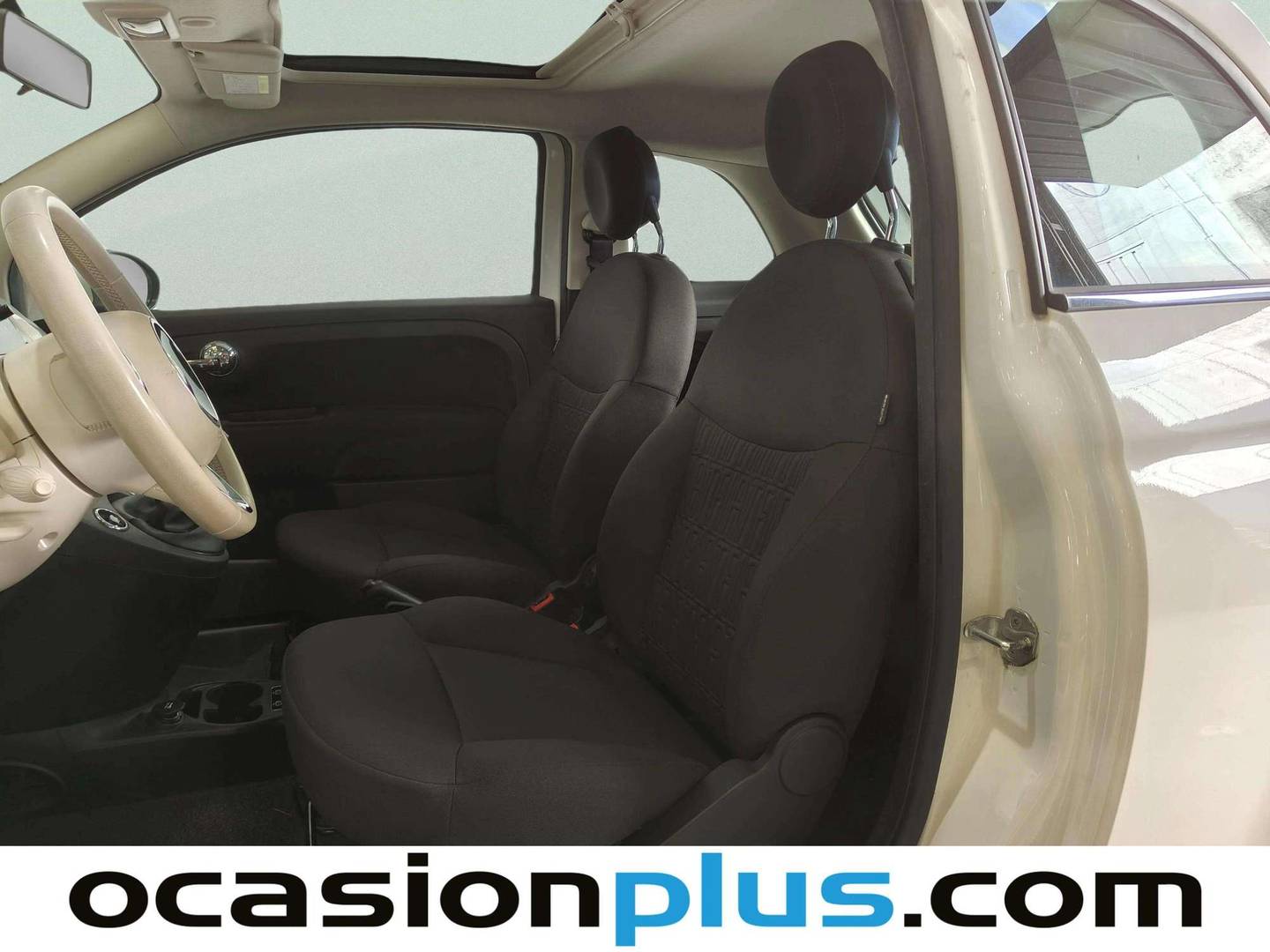 Foto asientos delanteros Fiat 500 Fiat 500 1.0 Hybrid Dolcevita (70 CV)