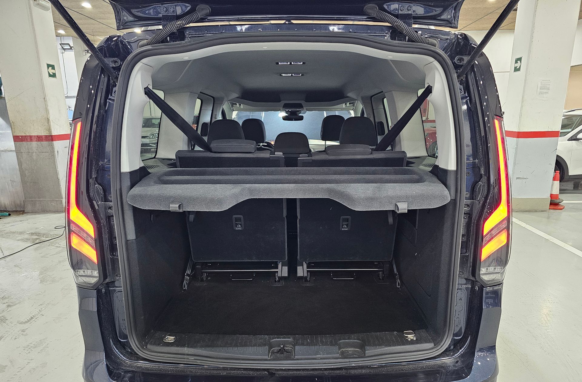 Ford Tourneo Connect 2.0 EcoBlue Titanium 7 plazas - foto 20