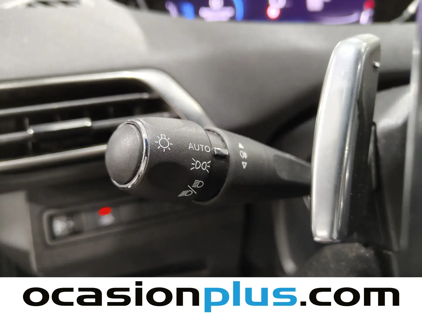 Foto Peugeot 5008 Peugeot 5008 PureTech 130 S&S Allure Pack EAT8 (130 CV) 7 Plazas