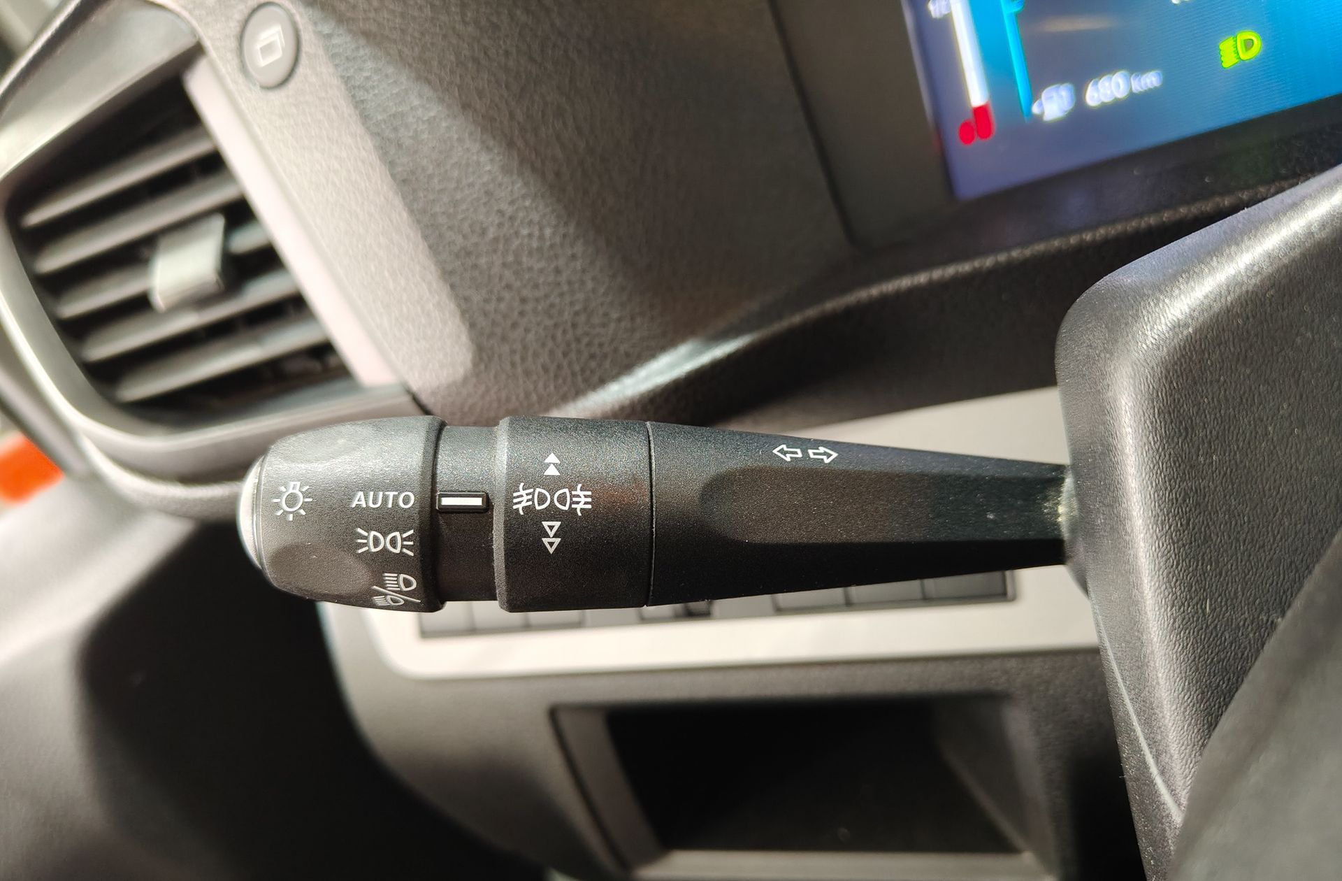 Opel Vivaro Furgon BlueHDi 120 3 plazas - foto 20