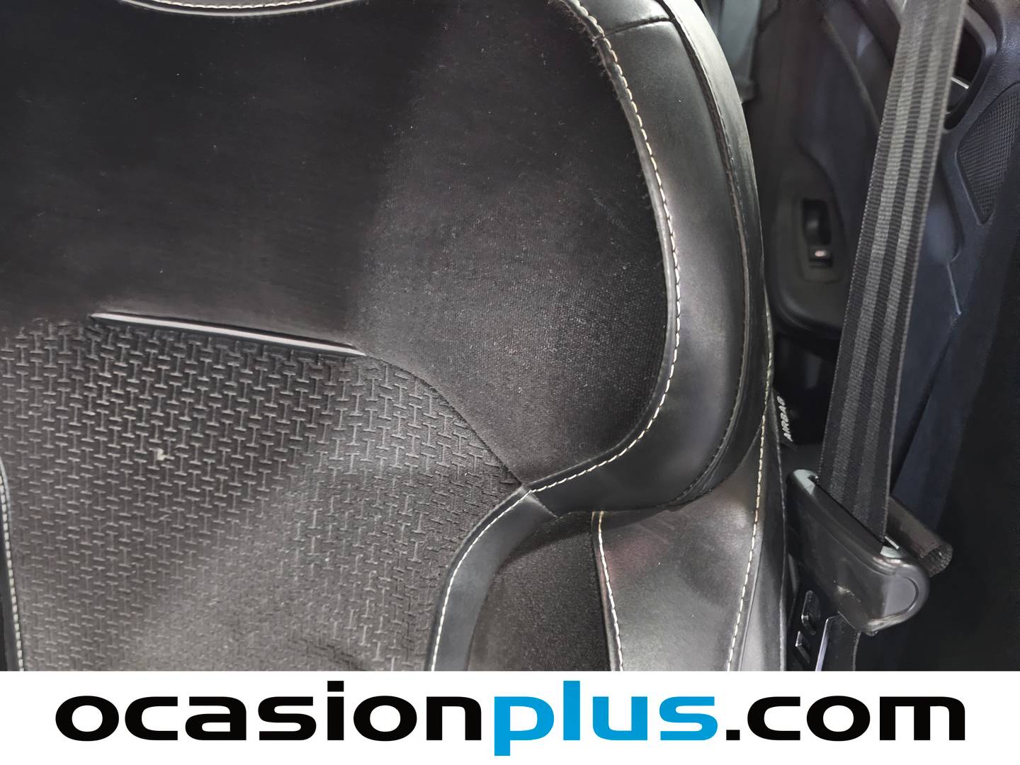 Foto Renault Mégane Renault Megane Sport Tourer Zen Energy TCe (130 CV)