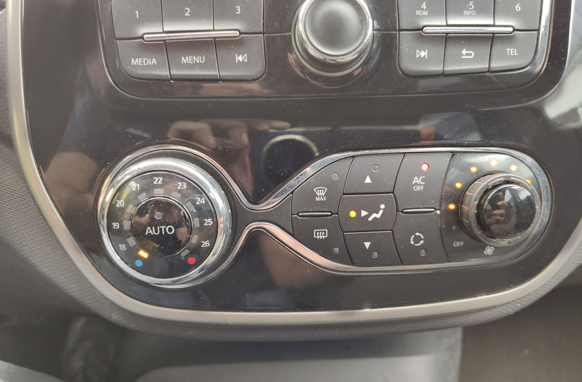 Renault Captur Intens Energy eco2 TCe - foto 24