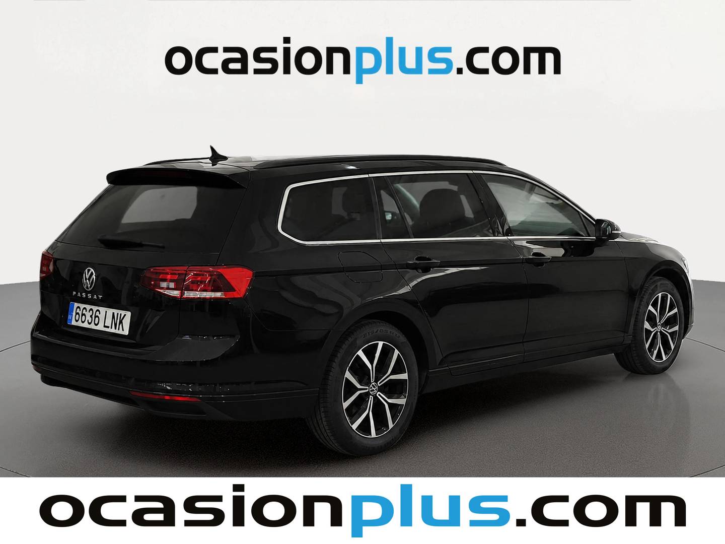 Foto trasera Volkswagen Passat Volkswagen Passat Variant Executive 1.5 TSI (150 CV) DSG derecha