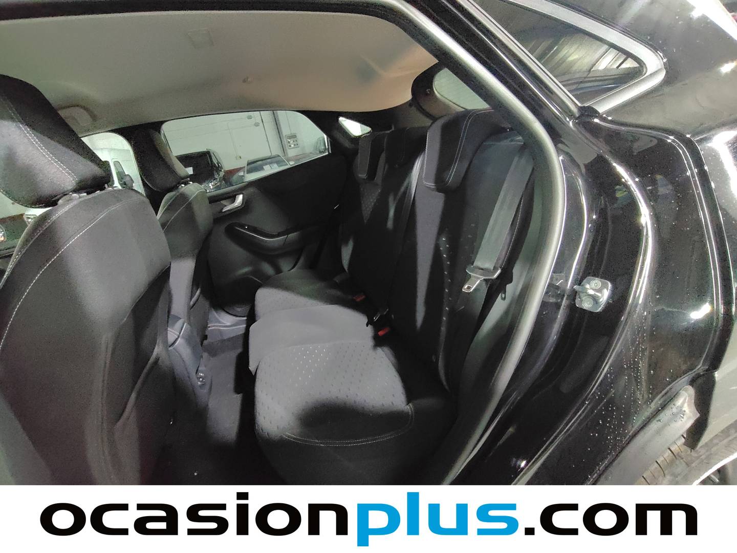Foto asientos traseros Ford Puma Ford Puma 1.0 EcoBoost MHEV Titanium Auto (125 CV)