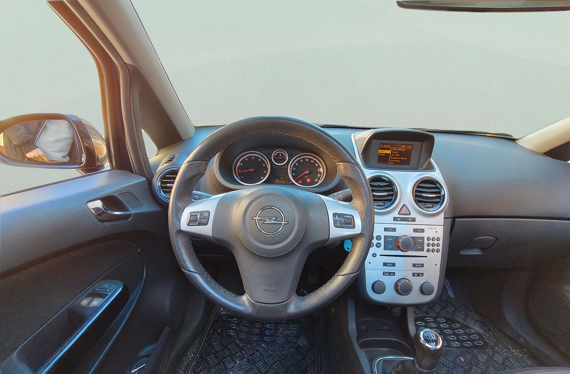 Opel Corsa 1.4 Sport - foto 19