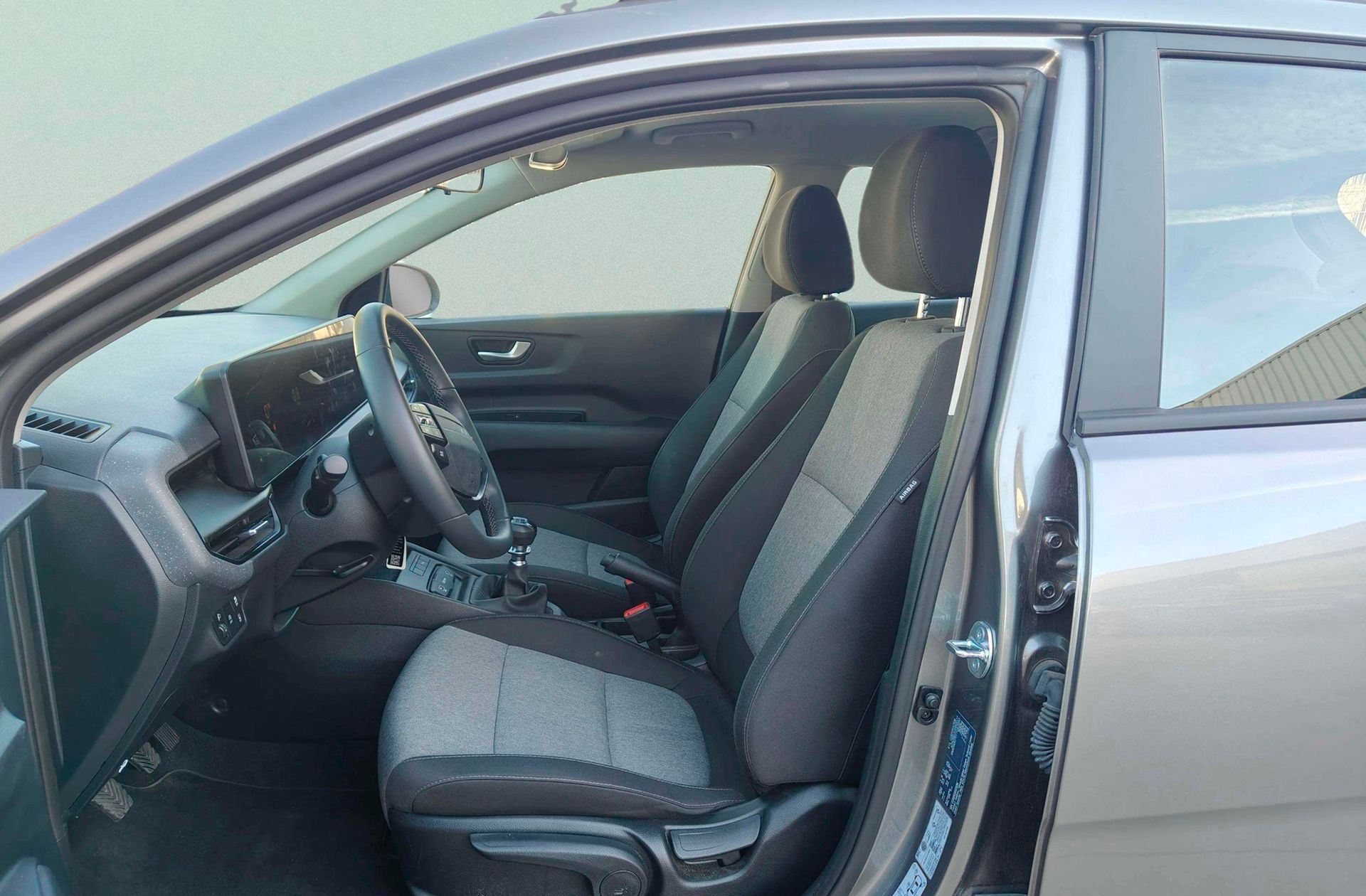 Kia Stonic 1.0 T-GDi MHEV Concept - foto 11