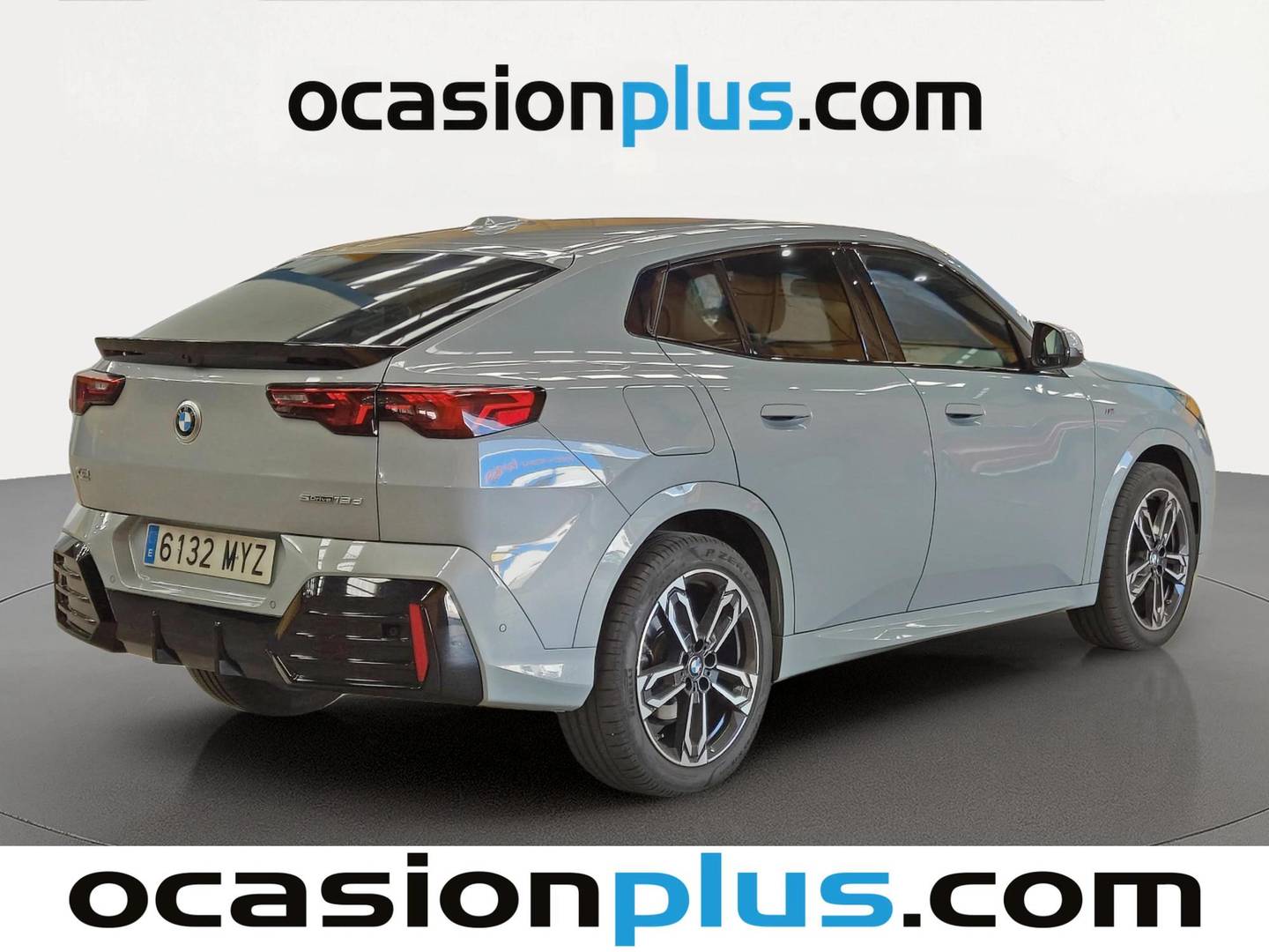 Foto trasera BMW X2 BMW X2 sDrive18d (150 CV) Pack M derecha