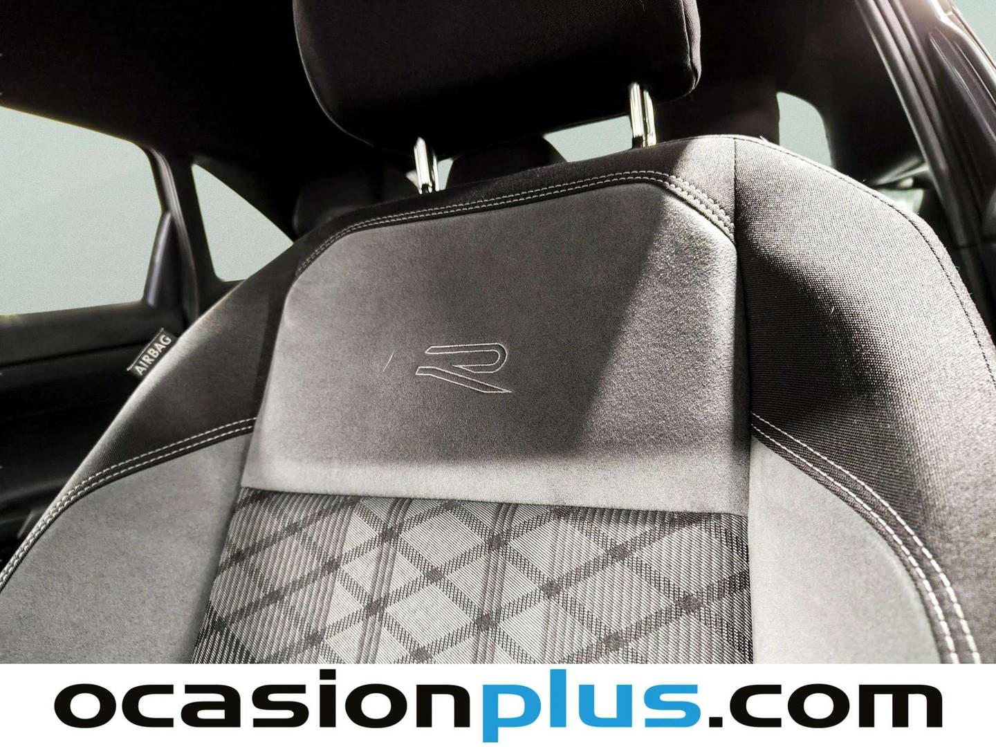 Foto Volkswagen Taigo Volkswagen Taigo R-Line 1.0 TSI (110 CV) DSG