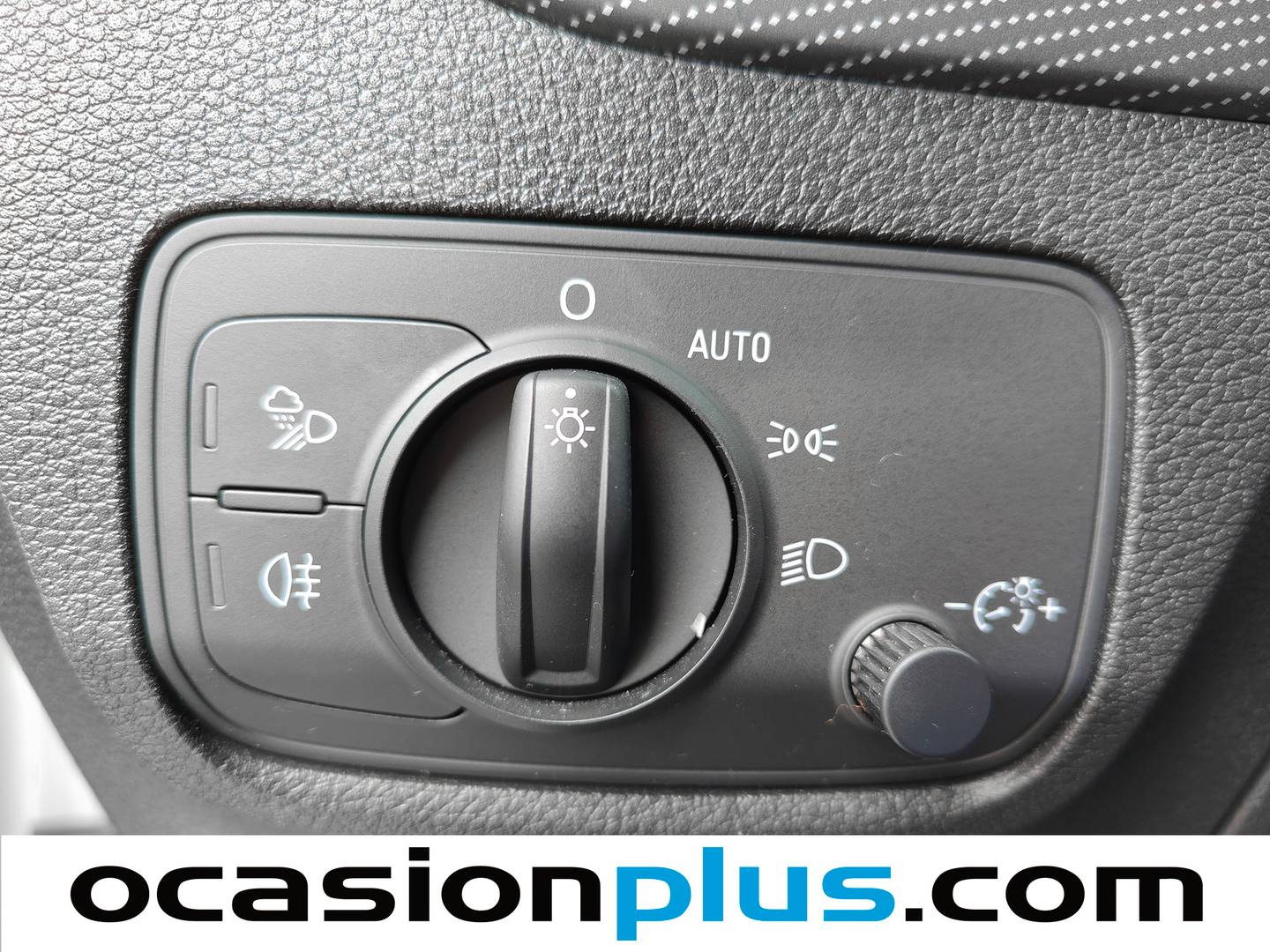 Foto Audi Q2 Audi Q2 sport 35 TFSI 110 kW (150 CV)