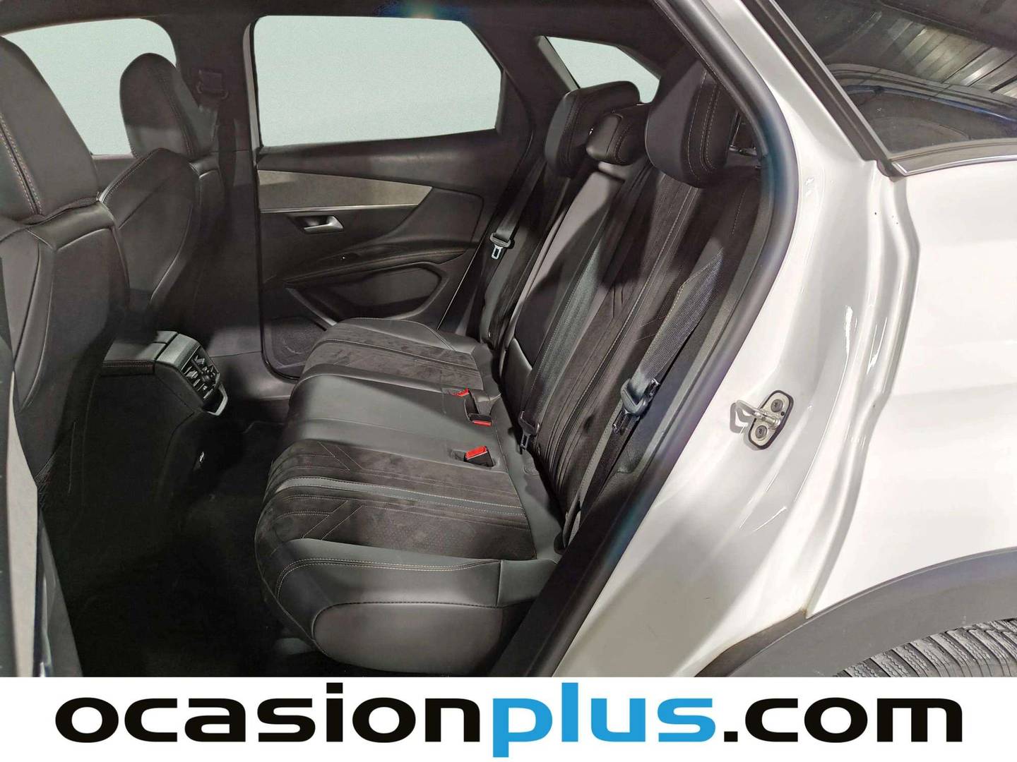 Foto Peugeot 3008 Peugeot 3008 BlueHDi 130 S&S GT EAT8 (130 CV)