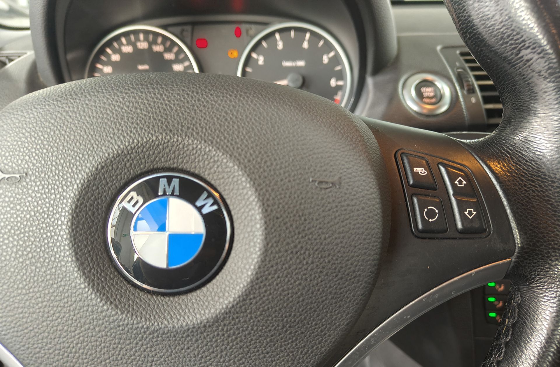 BMW Serie 1 118i - foto 22