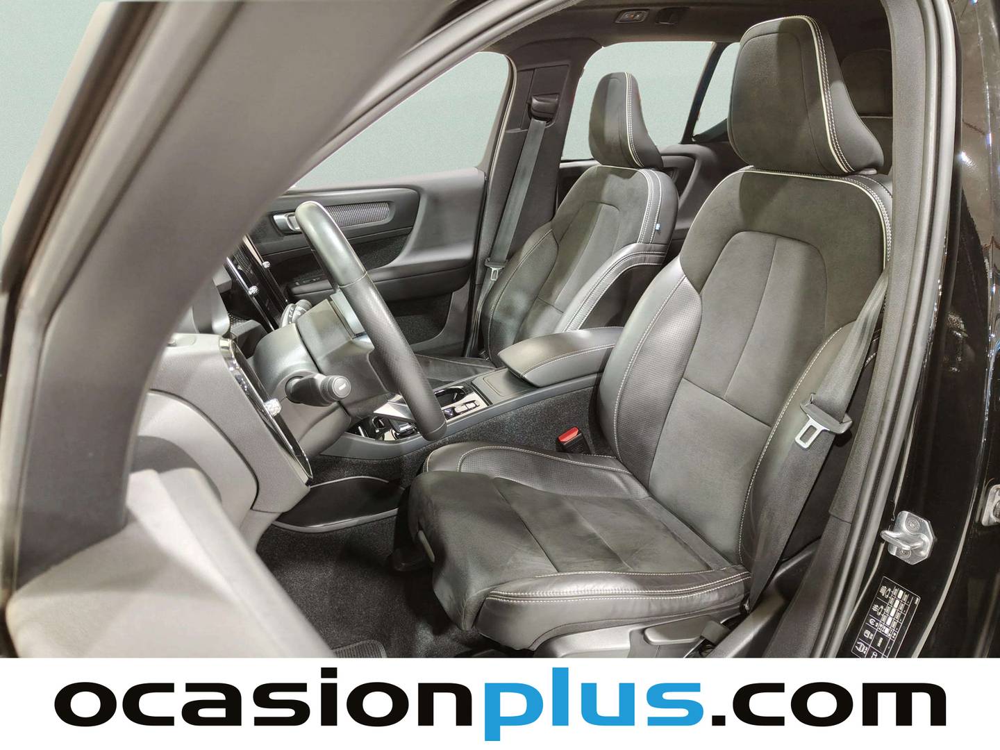 Foto asientos delanteros Volvo XC40 Volvo XC40 D3 R-Design Auto (150 CV)