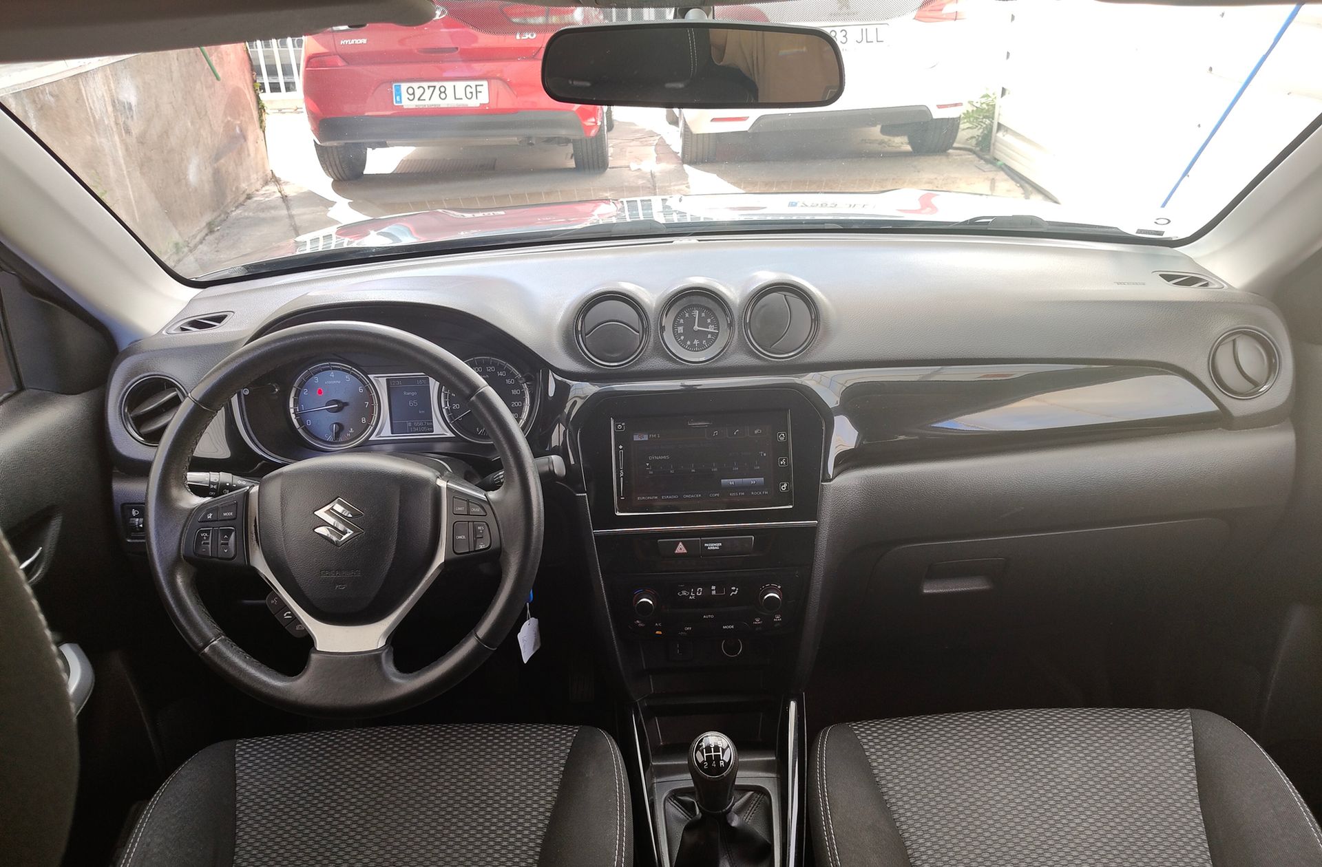 Suzuki Vitara 1.6 VVT GLE - foto 6