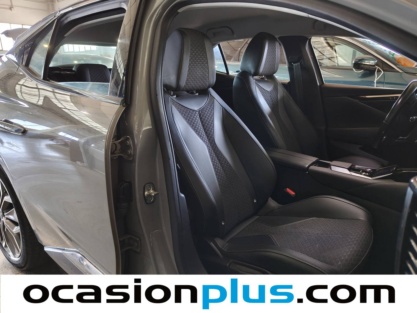 Foto DS DS 4 DS DS4 BlueHDi 130 Trocadero Auto (130 CV)