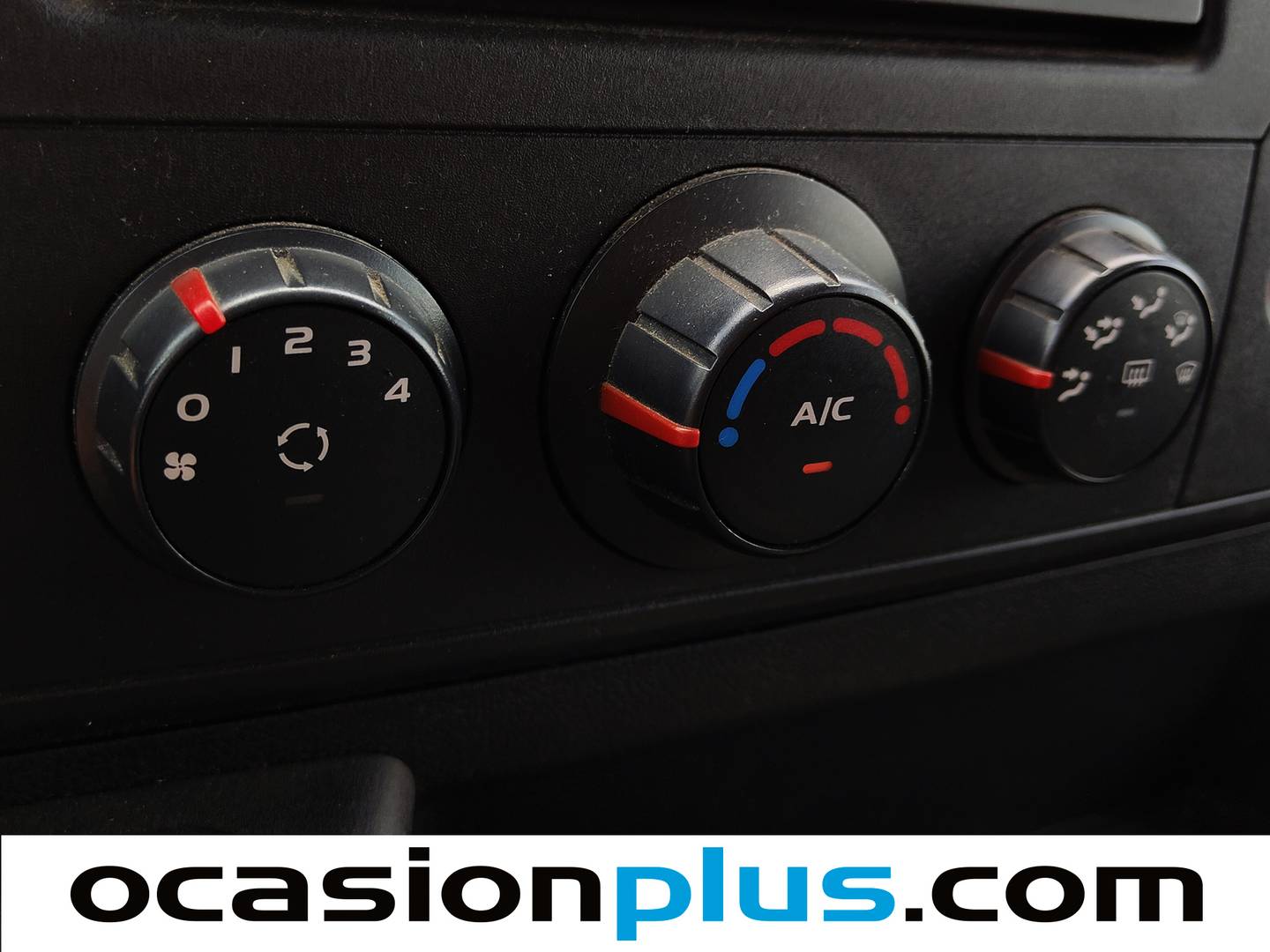 Paquetes del Nissan NV400 Nissan NV400 Furgon 2.3 dCi Comfort 3.5t L2H2 FWD (145 CV)