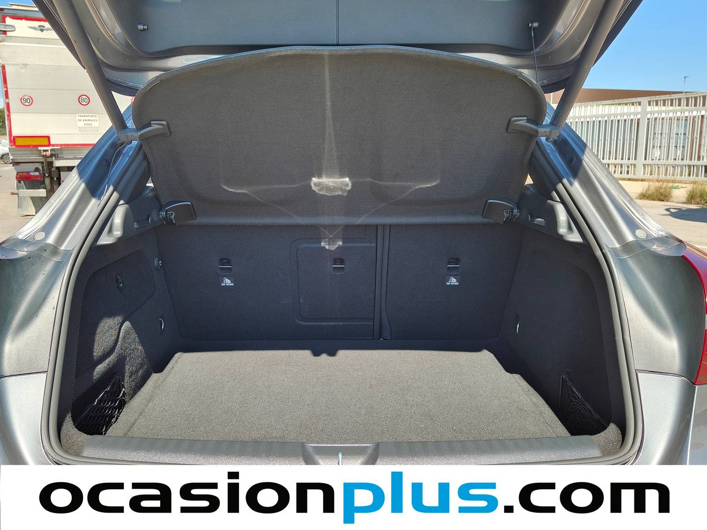 Fotos maletero Mercedes GLA Mercedes GLA 200 d (136 CV) Pack AMG