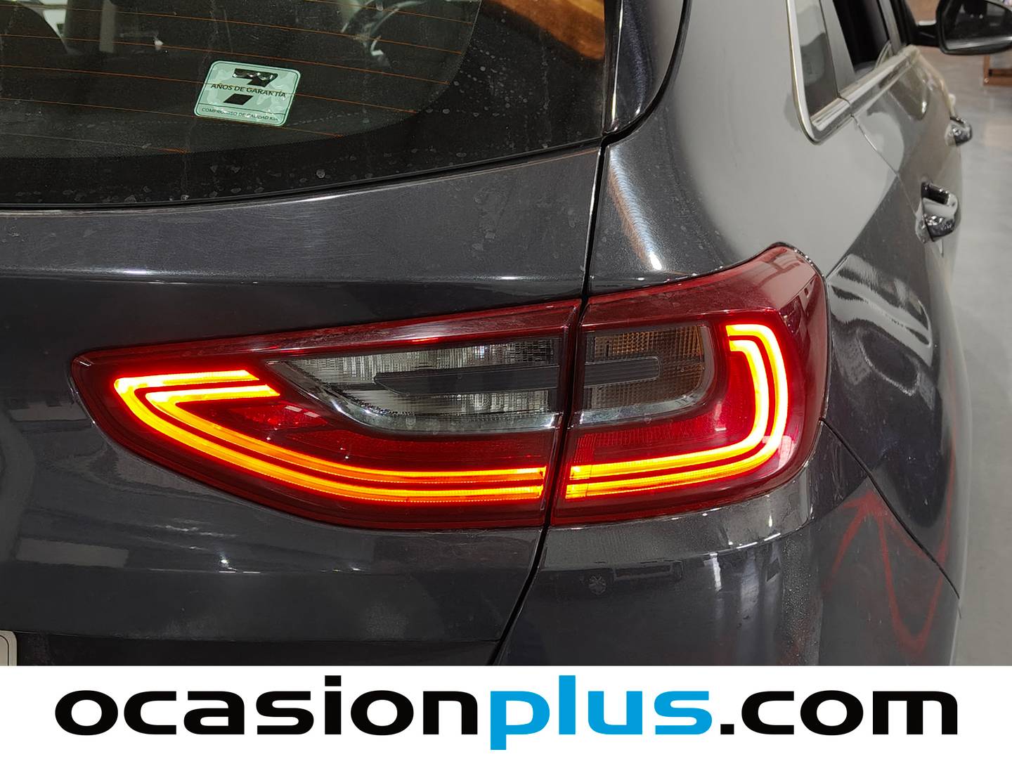 Extras del KIA Ceed KIA Ceed 1.6 MHEV iMT Drive (136 CV)