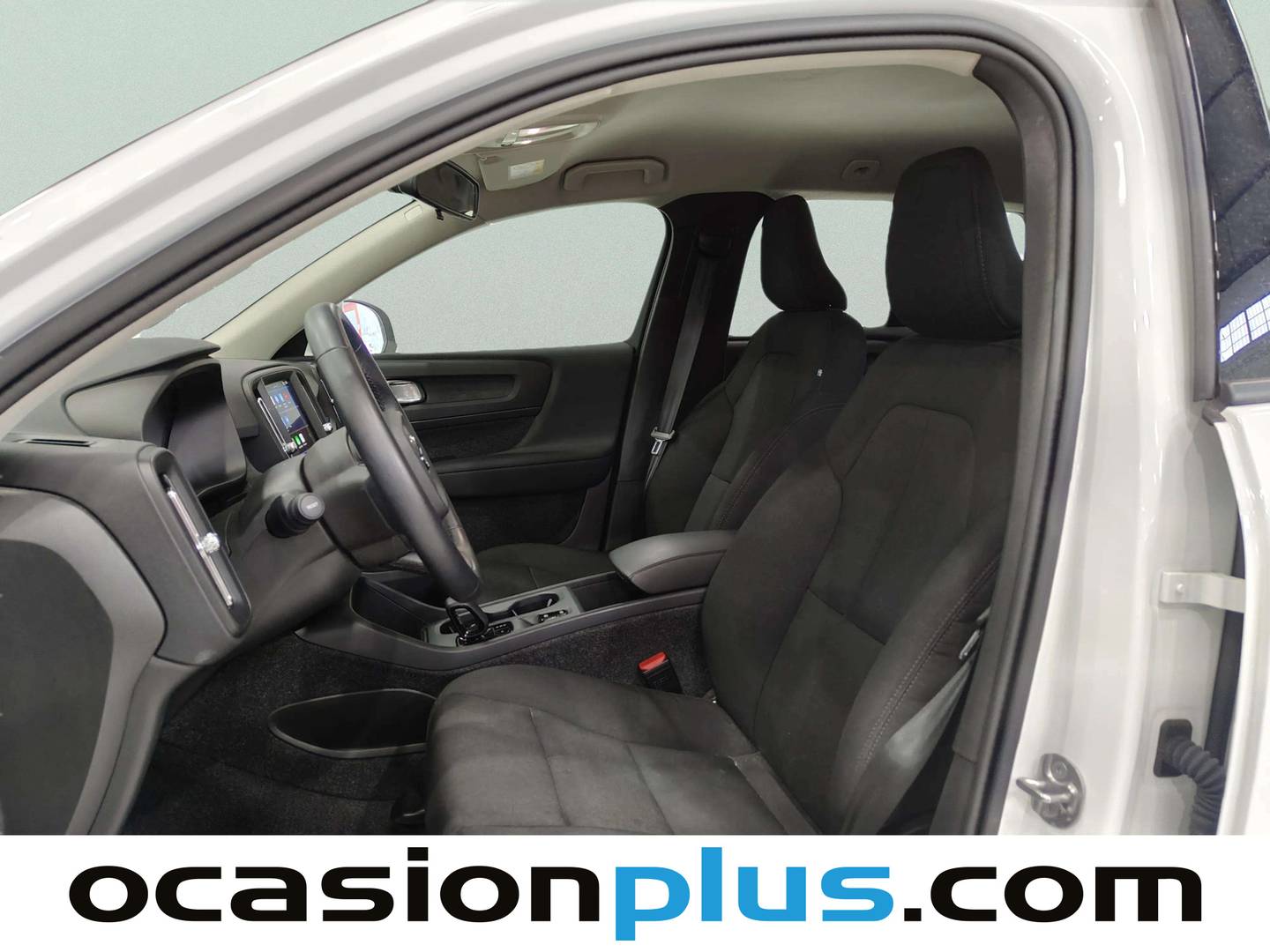 Foto asientos delanteros Volvo XC40 Volvo XC40 B3 G Essential Auto (163 CV)