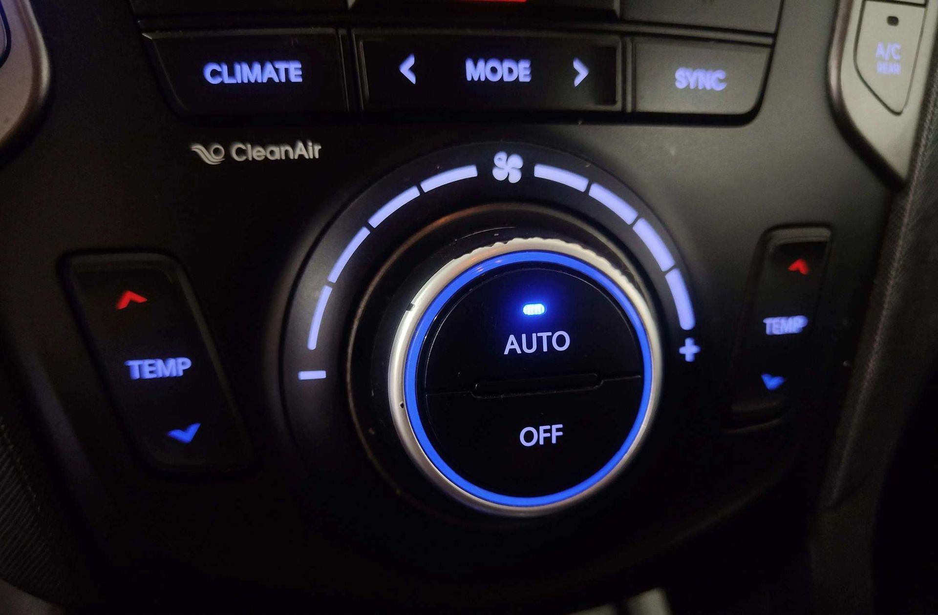 Hyundai Santa Fe 2.2 CRDi Tecno 4x2 7 plazas - foto 39