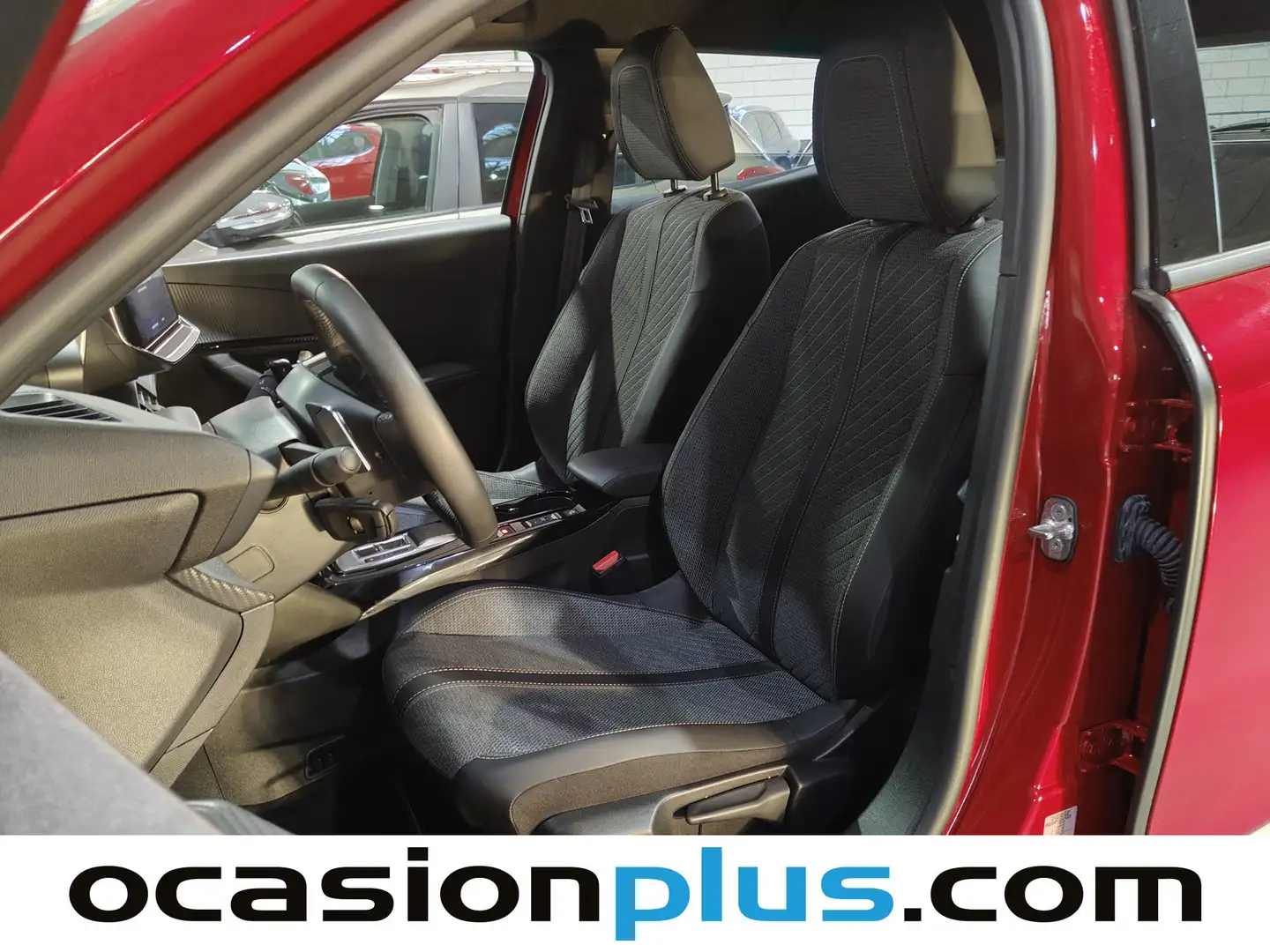 Foto Peugeot 2008 Peugeot 2008 Allure Hybrid eDCS6  (136 CV)