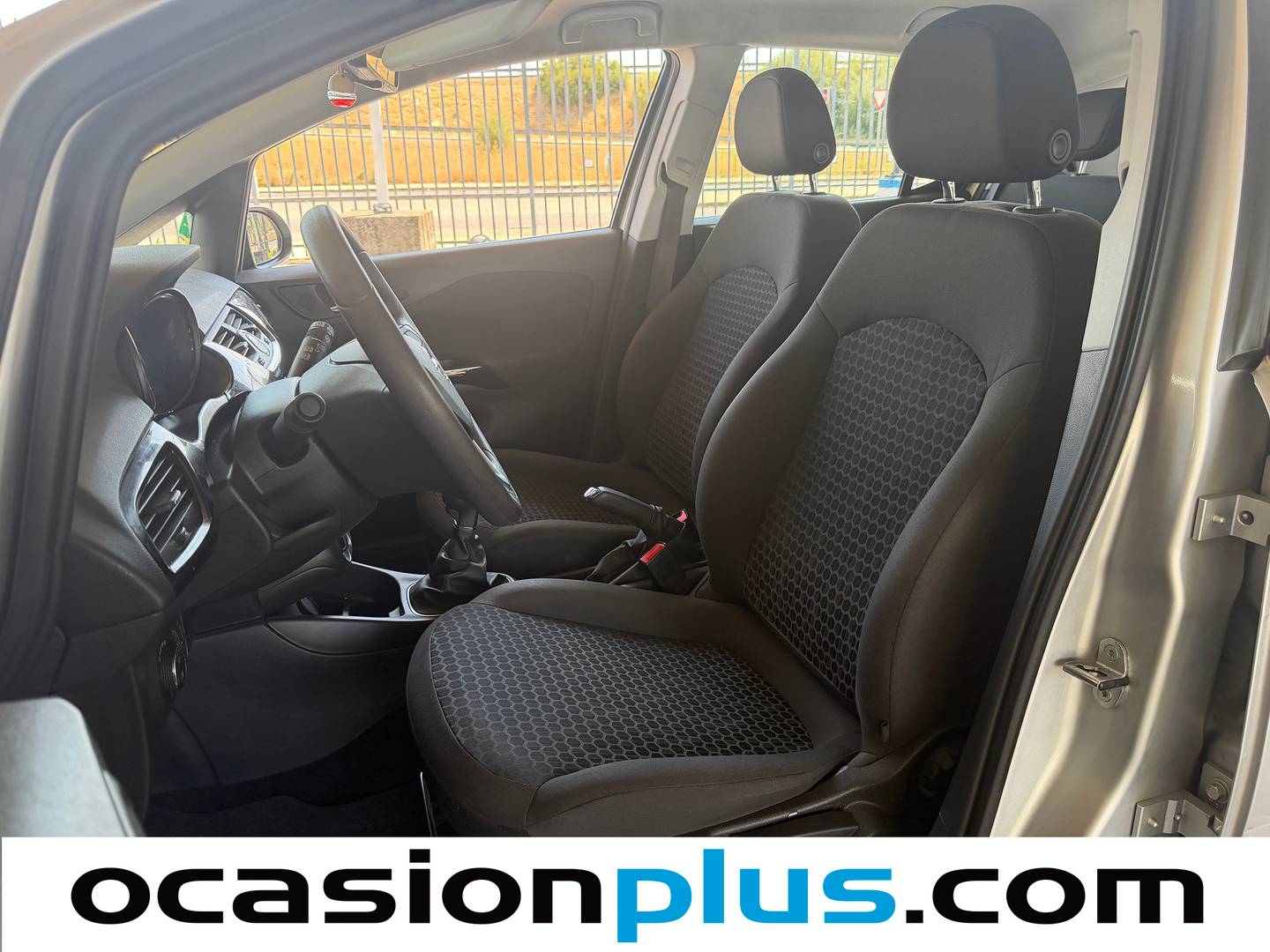 Foto asientos delanteros Opel Corsa Opel Corsa 1.4 Business 66 kW (90 CV)