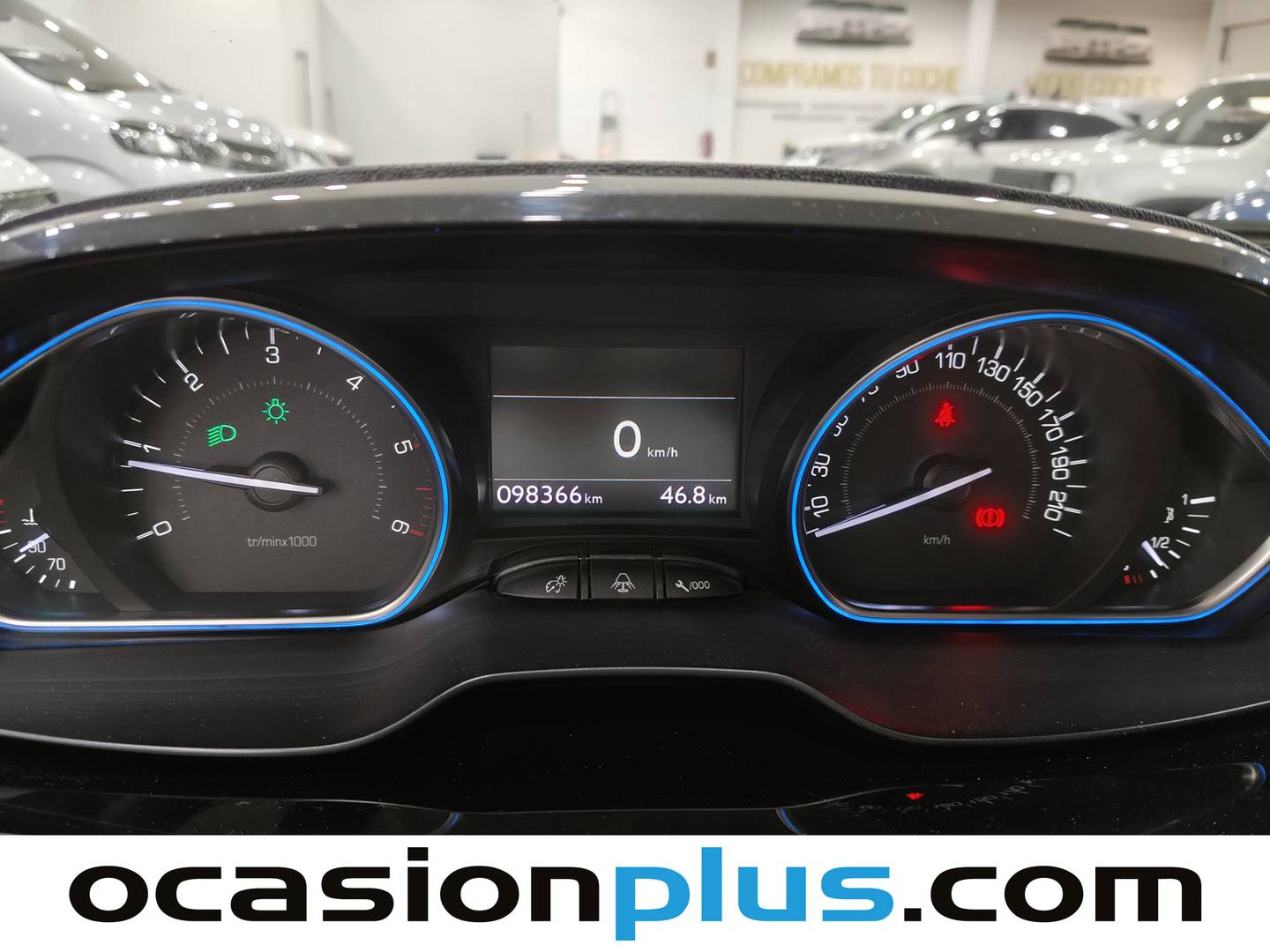 Peugeot 2008 Peugeot 2008 BlueHDi 120 S&S Allure (120 CV) 2017