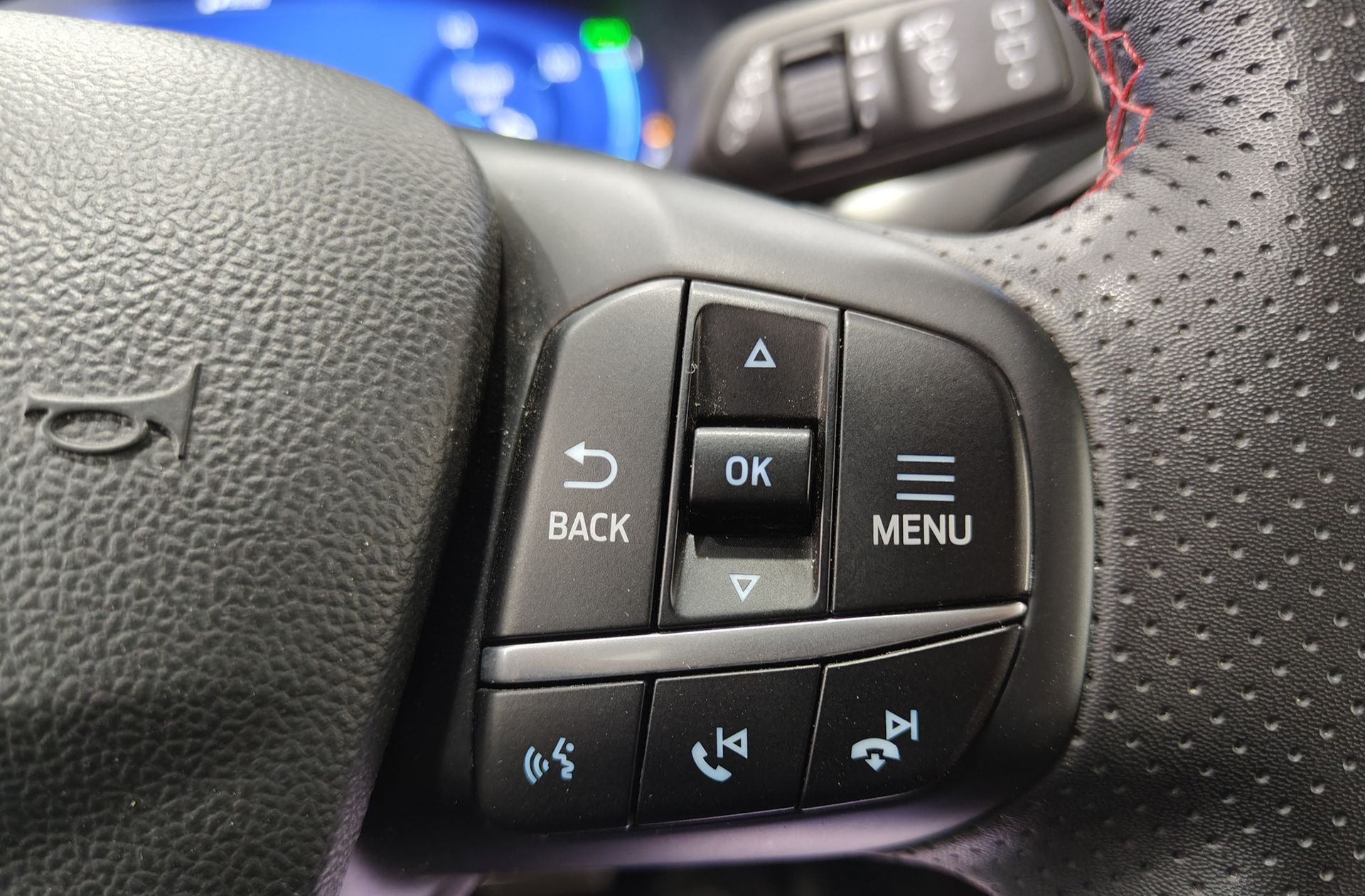 Ford Kuga 2.5 Duratec PHEV ST-Line X - foto 25