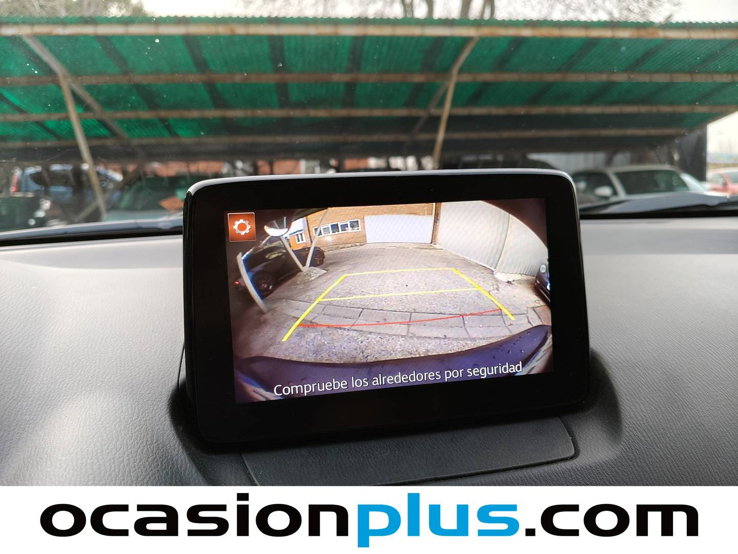 Equipamiento del Mazda CX-3 Mazda CX-3 2.0 G Zenith 2WD (121 CV)