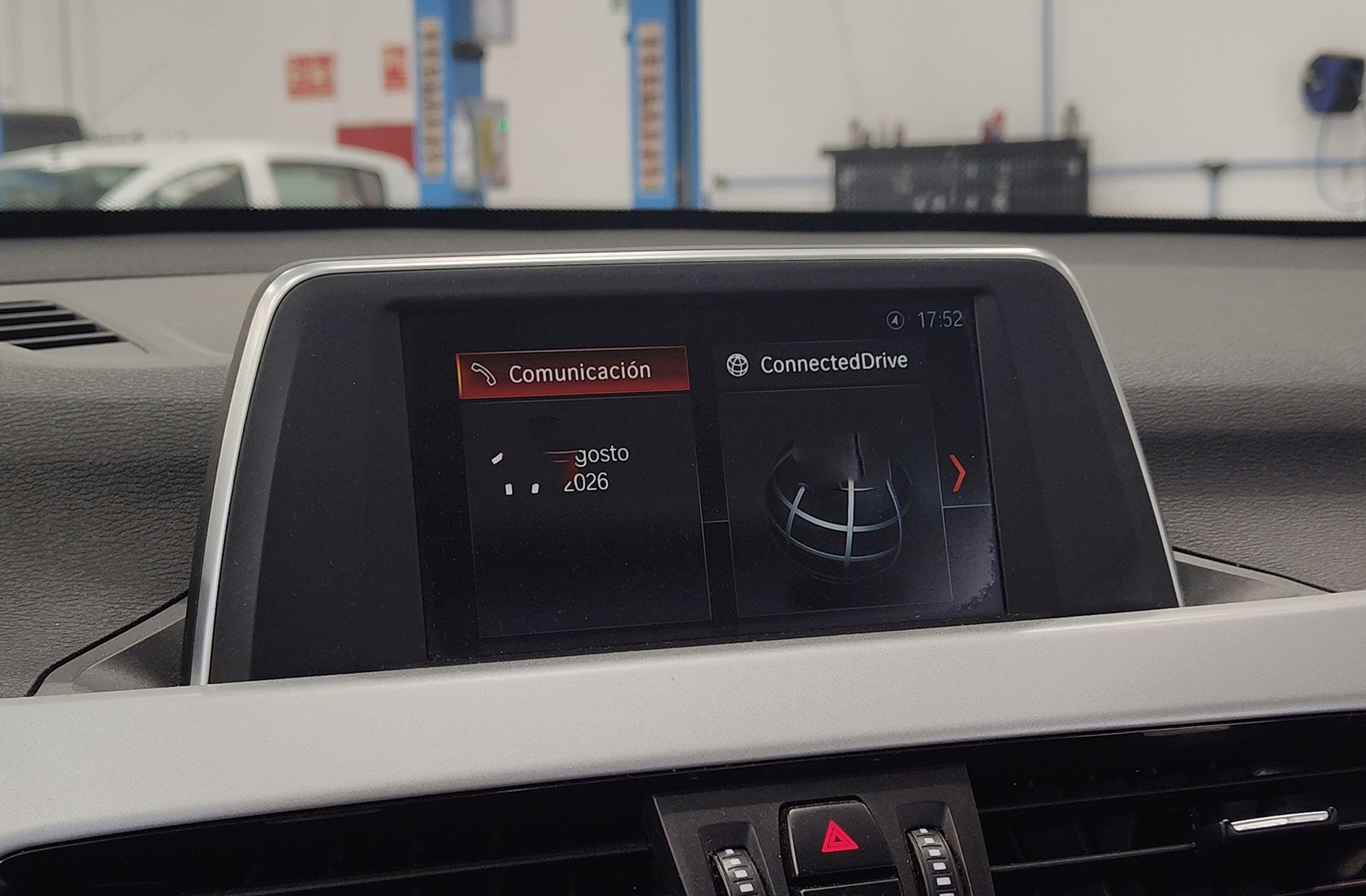 BMW X1 sDrive16d - foto 32