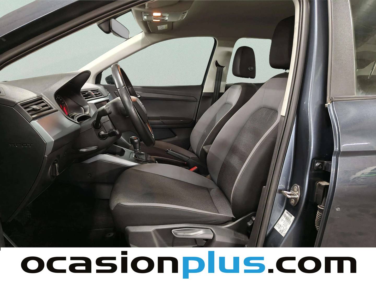 Foto asientos delanteros Seat Arona Seat Arona 1.0 TSI Style Go2 DSG (110 CV)