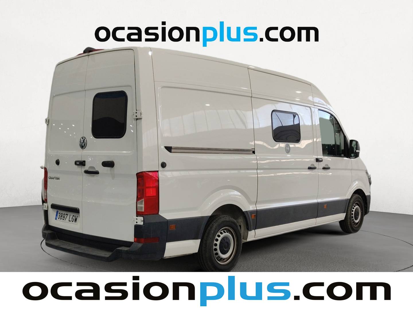 Volkswagen Crafter Volkswagen Crafter Furgon Batalla Media TN 2.0 TDI (140 CV) 3.500 3 Plazas Camperizada 140cv