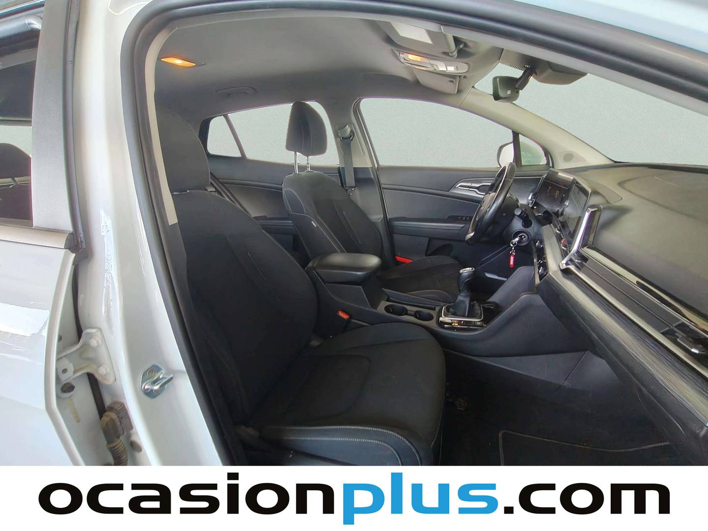 Foto KIA Sportage Kia Sportage 1.6 CRDi MHEV Business 4x2 (136 CV)