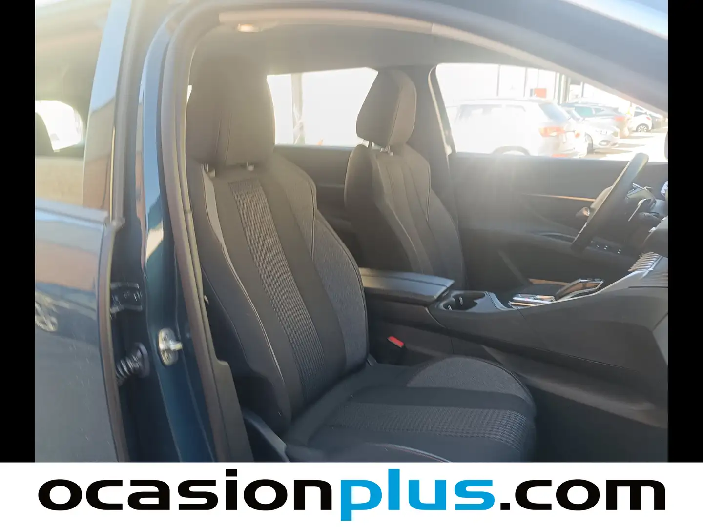 Foto Peugeot 5008 Peugeot 5008 BlueHDI 130 S&S Active Pack EAT8 (130 CV)