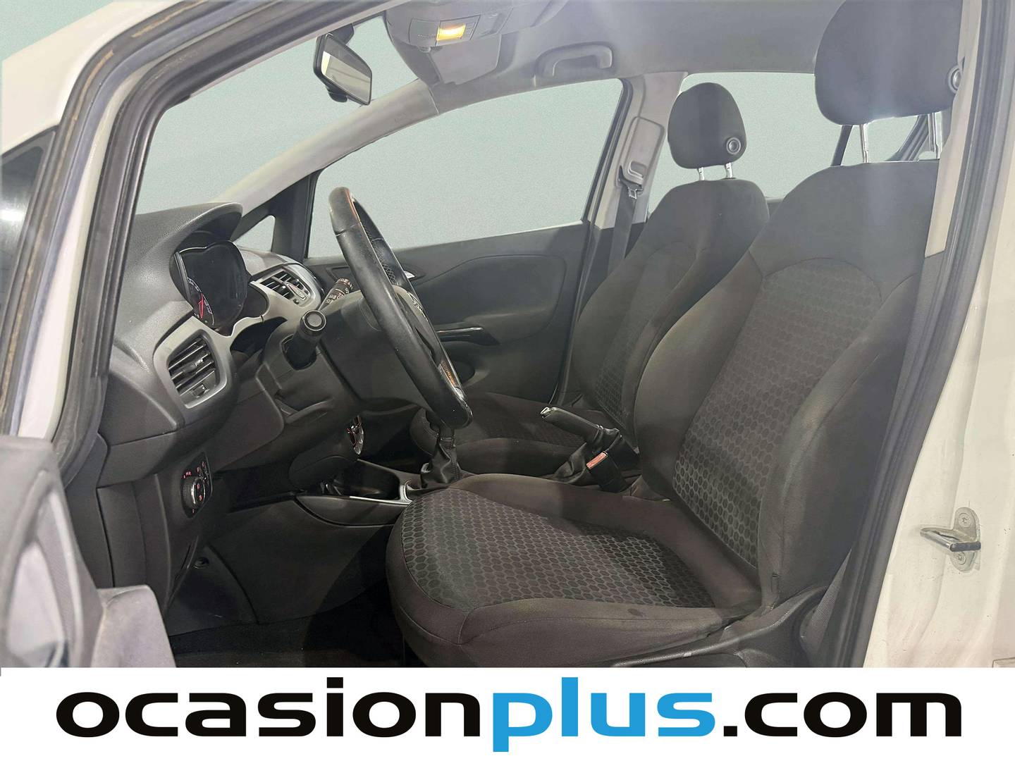 Foto asientos delanteros Opel Corsa Opel Corsa 1.4 Selective (90 CV)