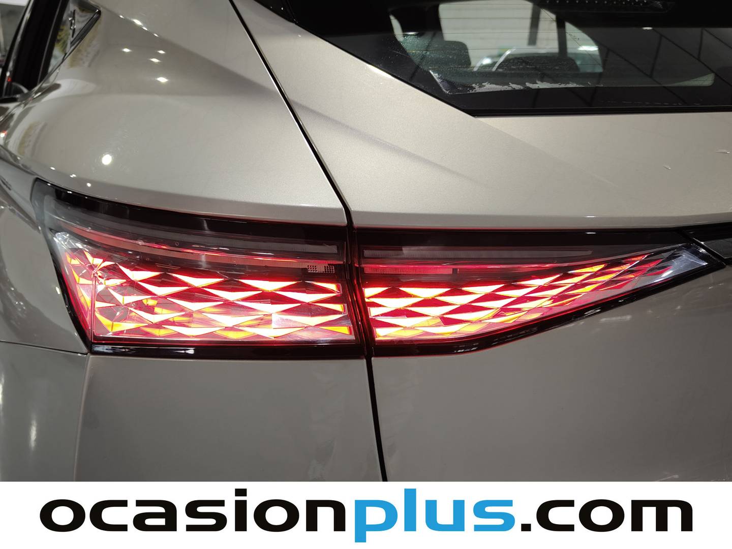 Foto DS DS 4 DS DS4 BlueHDi 130 Trocadero Auto (130 CV)