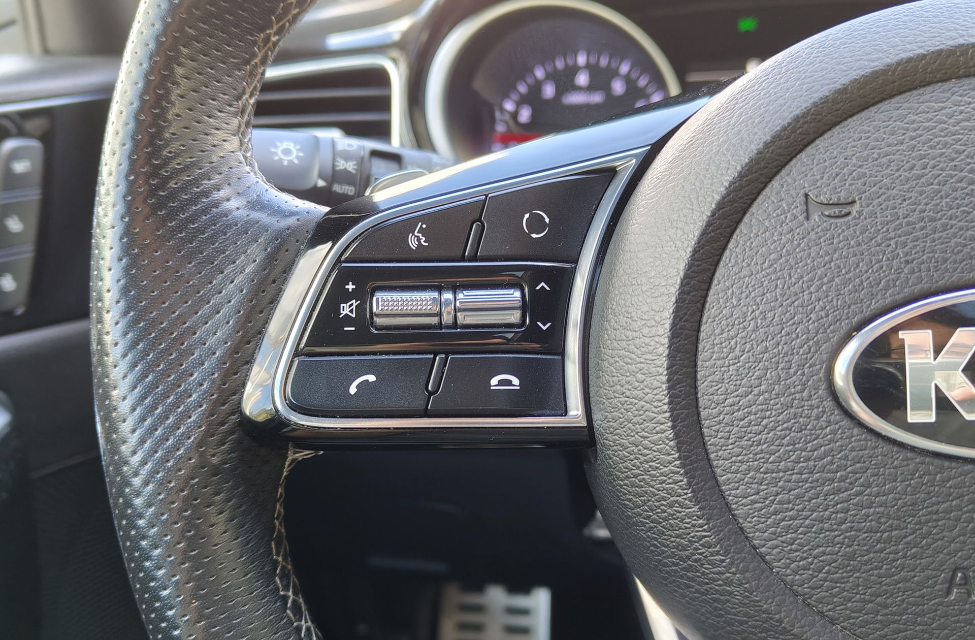 Kia Ceed 1.4 T-GDi Eco-Dynamics GT Line - foto 45