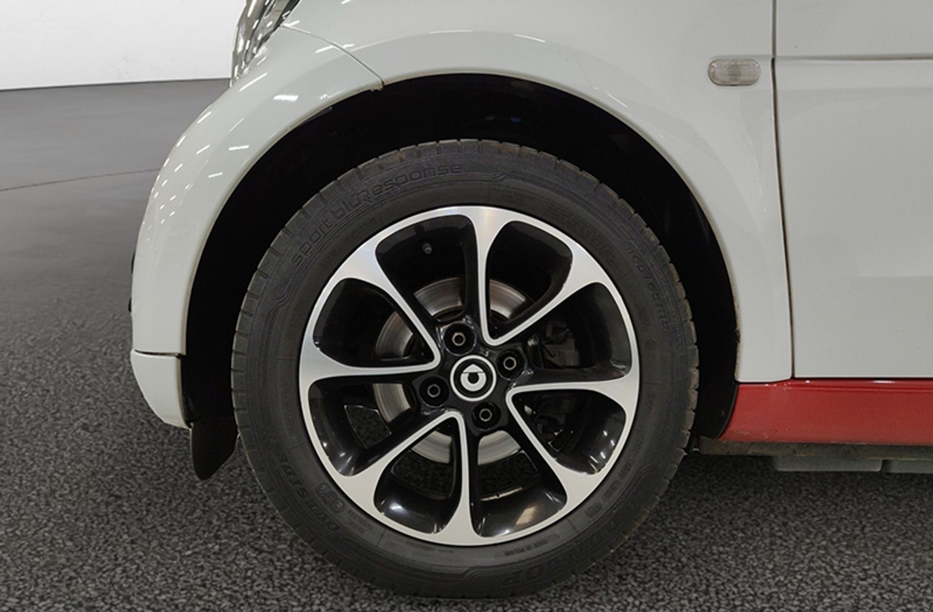 smart fortwo Cabrio 52 Passion - foto 29