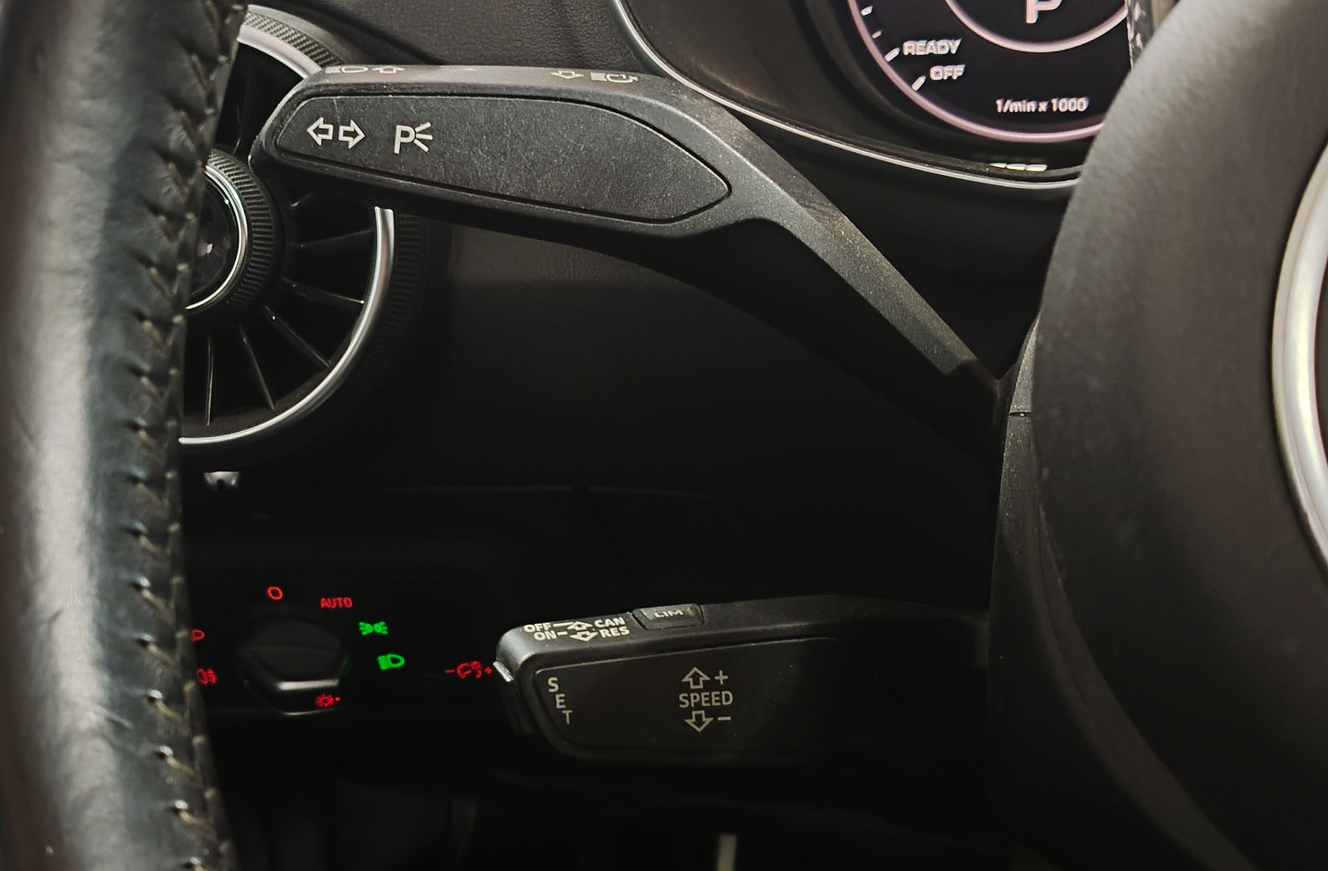 Audi TT Roadster 1.8 TFSI S tronic Pack S-Line - foto 24