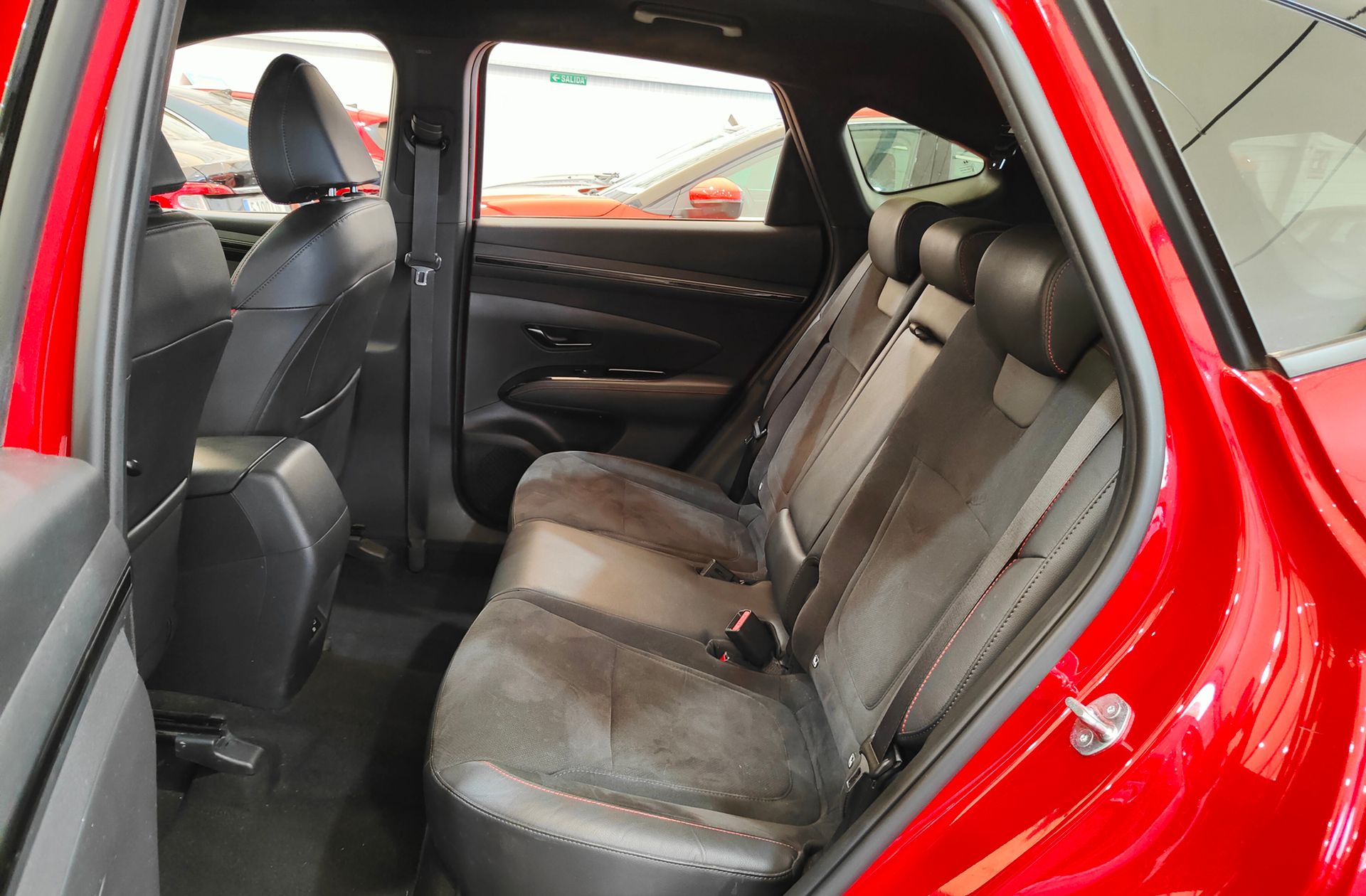 Hyundai Tucson 1.6 T-GDi N-Line 30 Aniversario - foto 12