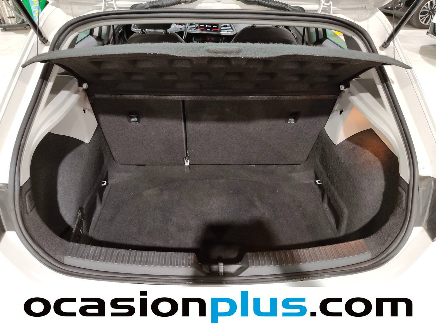 Fotos maletero Seat León Seat León 1.0 EcoTSI S&S Style Visio Edition (115 CV)