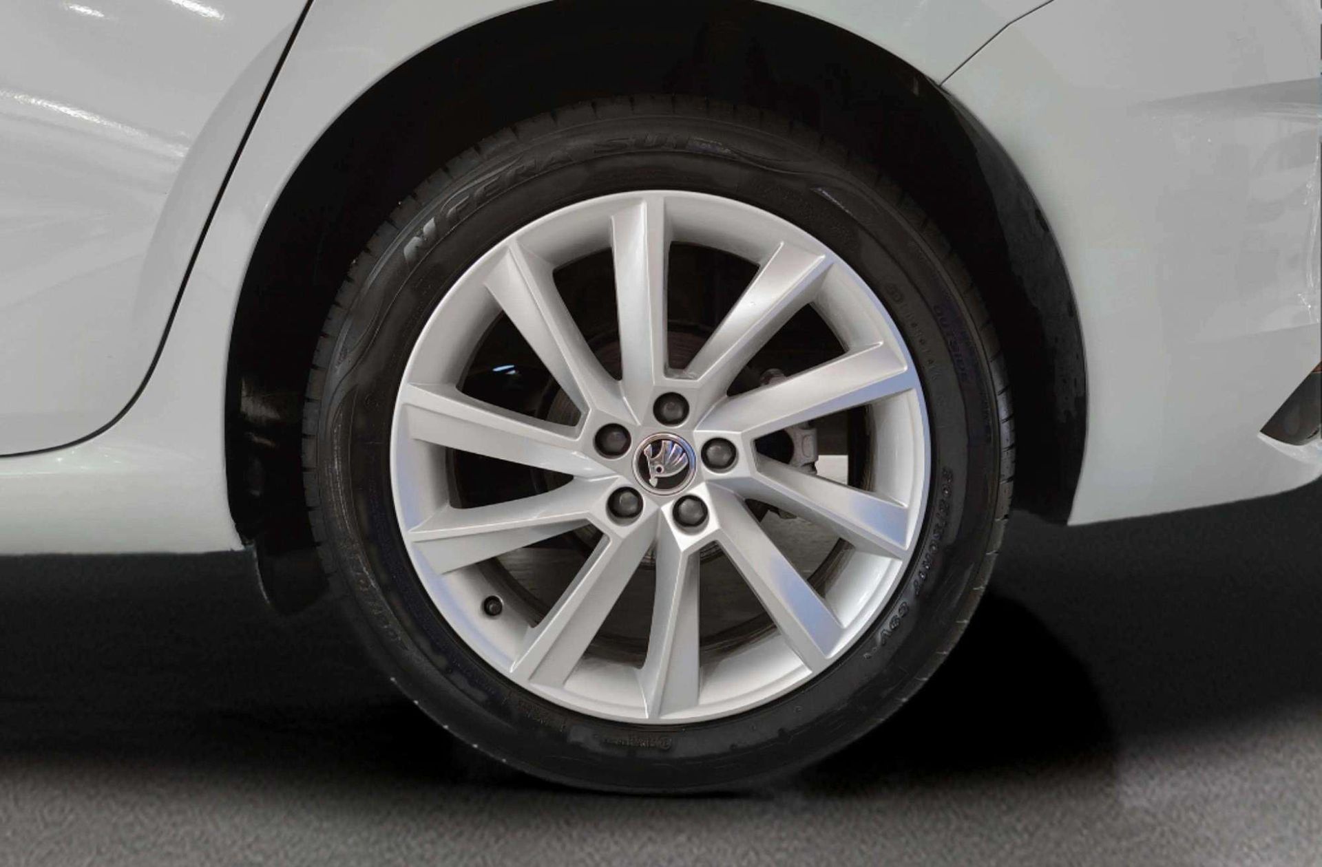 Škoda Scala 1.0 TSI Selection - foto 39
