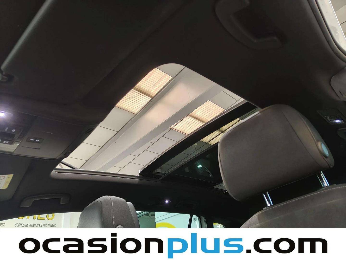 Extras y acabados del Volkswagen Tiguan Volkswagen Tiguan Sport 2.0 TDI  (150 CV)