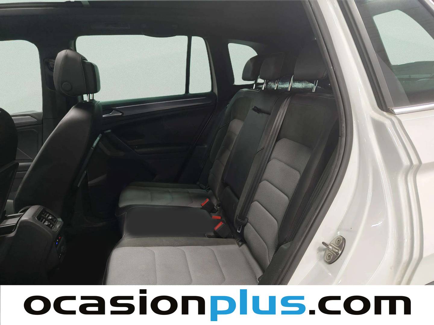 Foto asientos traseros Volkswagen Tiguan Volkswagen Tiguan Sport 1.5 TSI (150 CV) DSG Pack R-Line